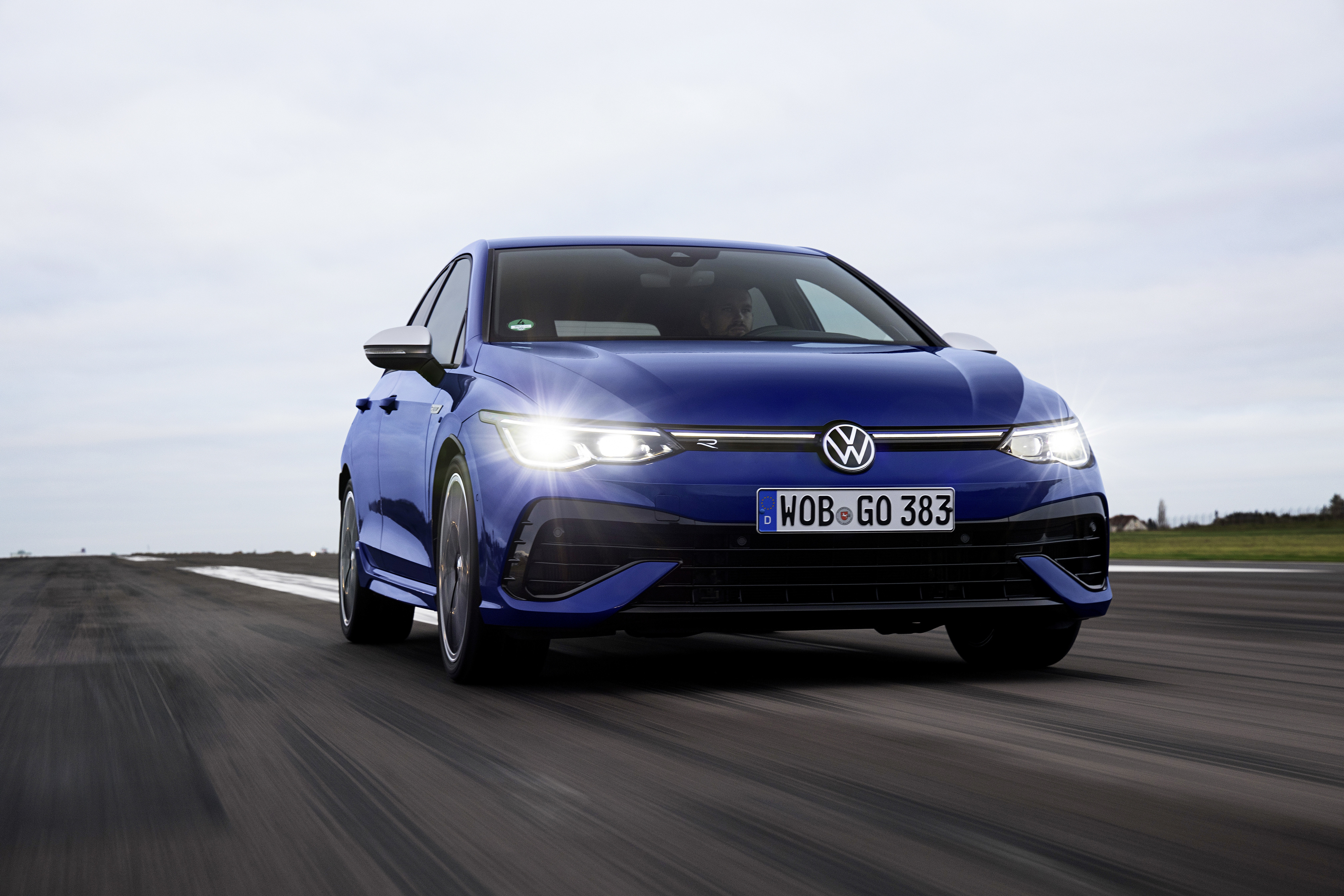 Golf R
