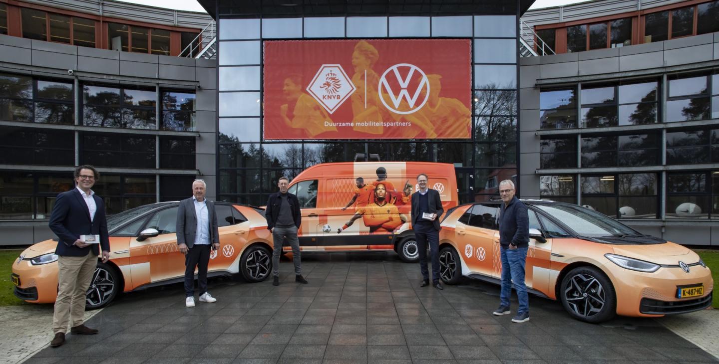 KNVB en Volkswagen verduurzamen