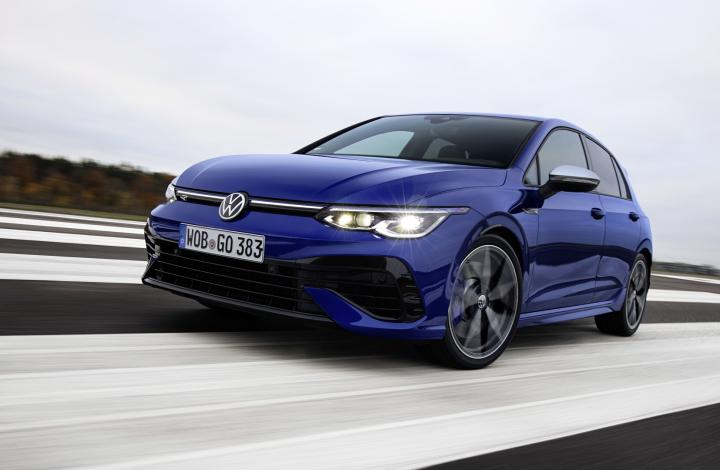 Golf R