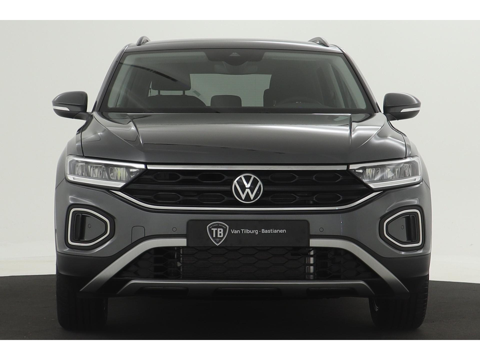 Volkswagen - T-Roc 1.0 TSI 110 6MT Life 75 Edition - 2022