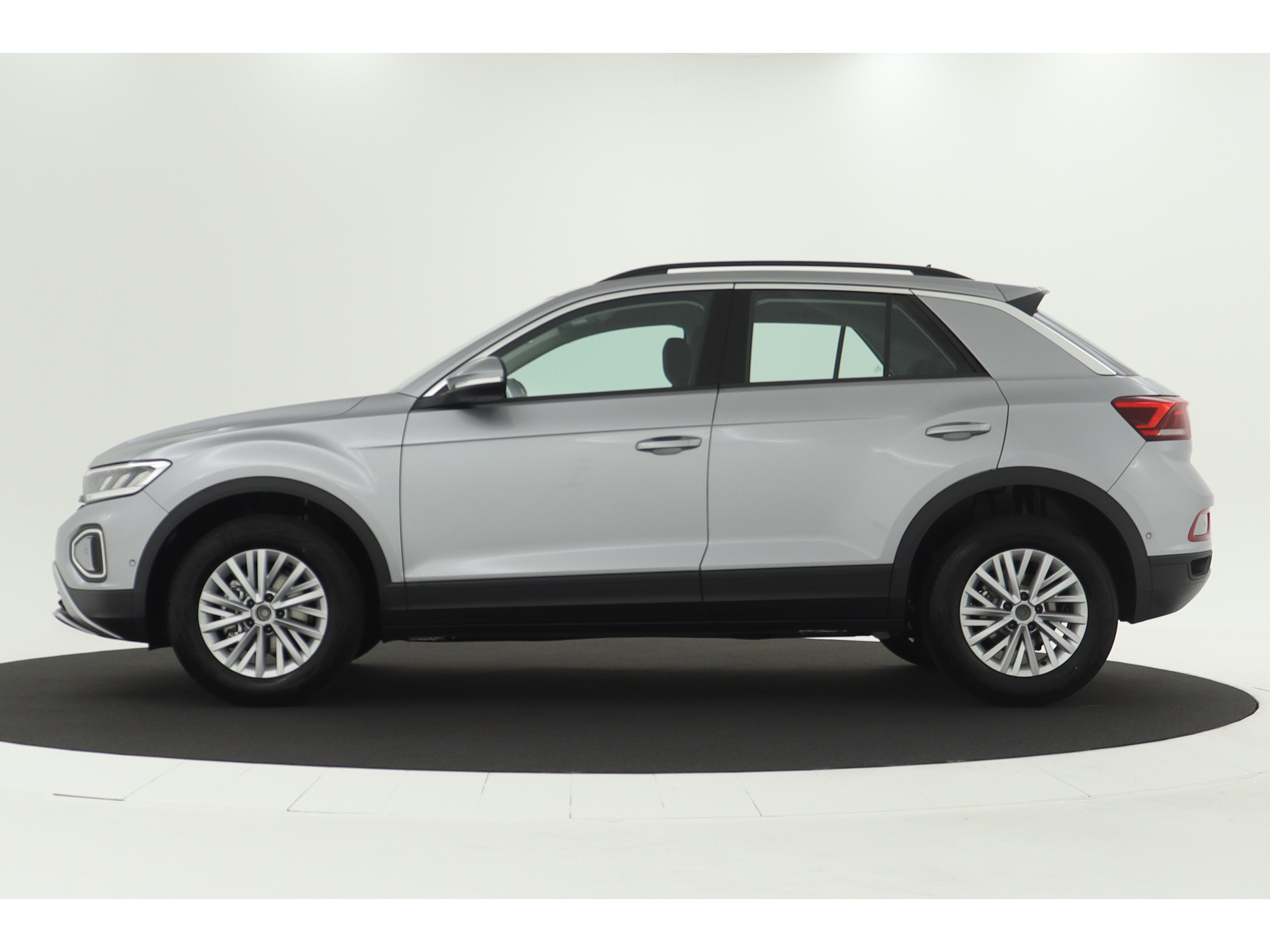 Volkswagen - T-Roc 1.0 TSI 110 6MT Life Business - 2022