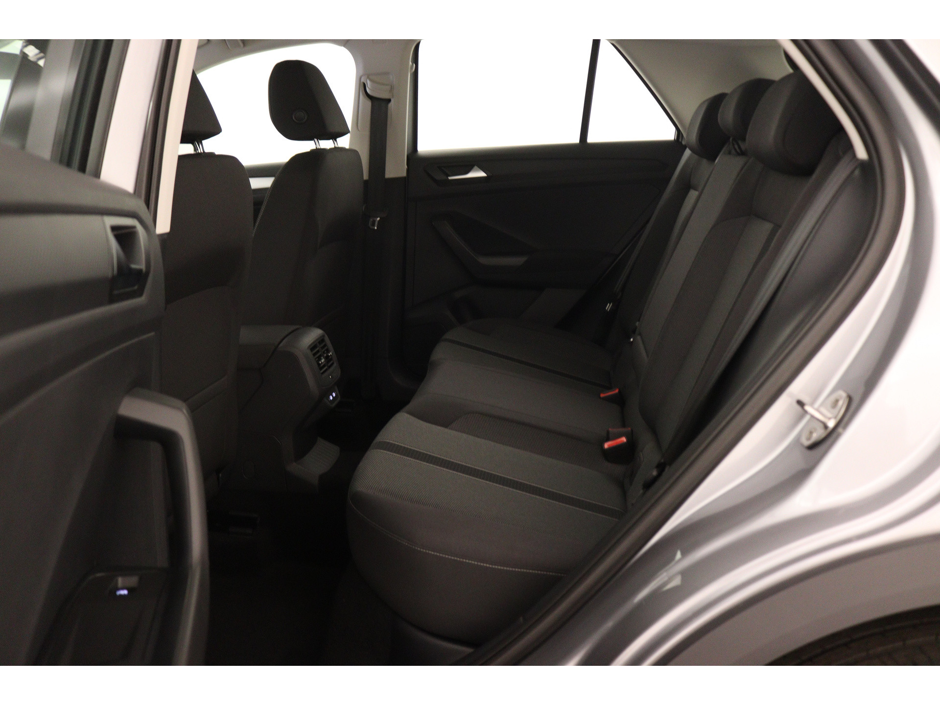 Volkswagen - T-Roc 1.0 TSI 110 6MT Life Business - 2022