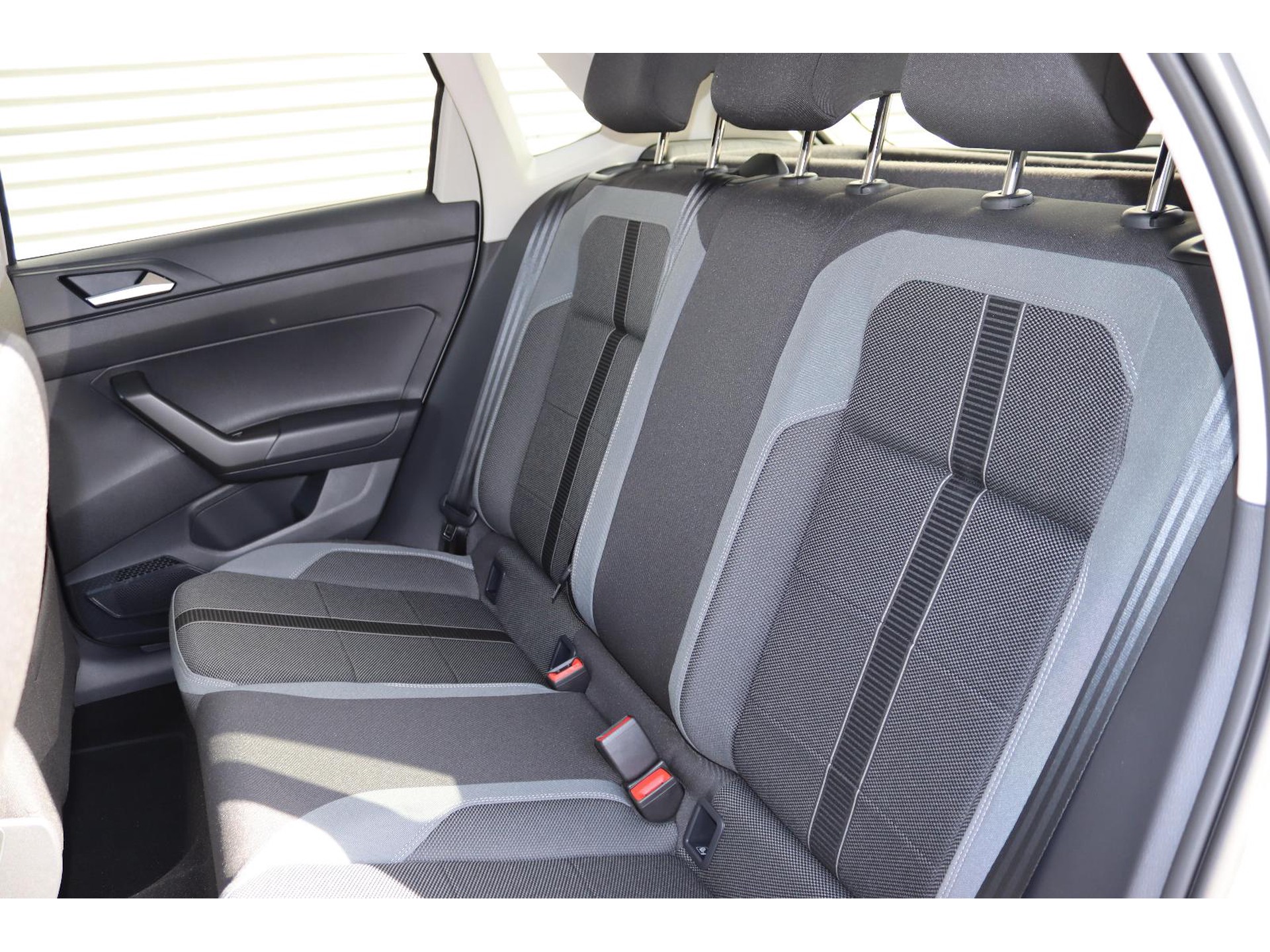 Volkswagen - Polo 1.0 TSI 95 5MT Style - 2022