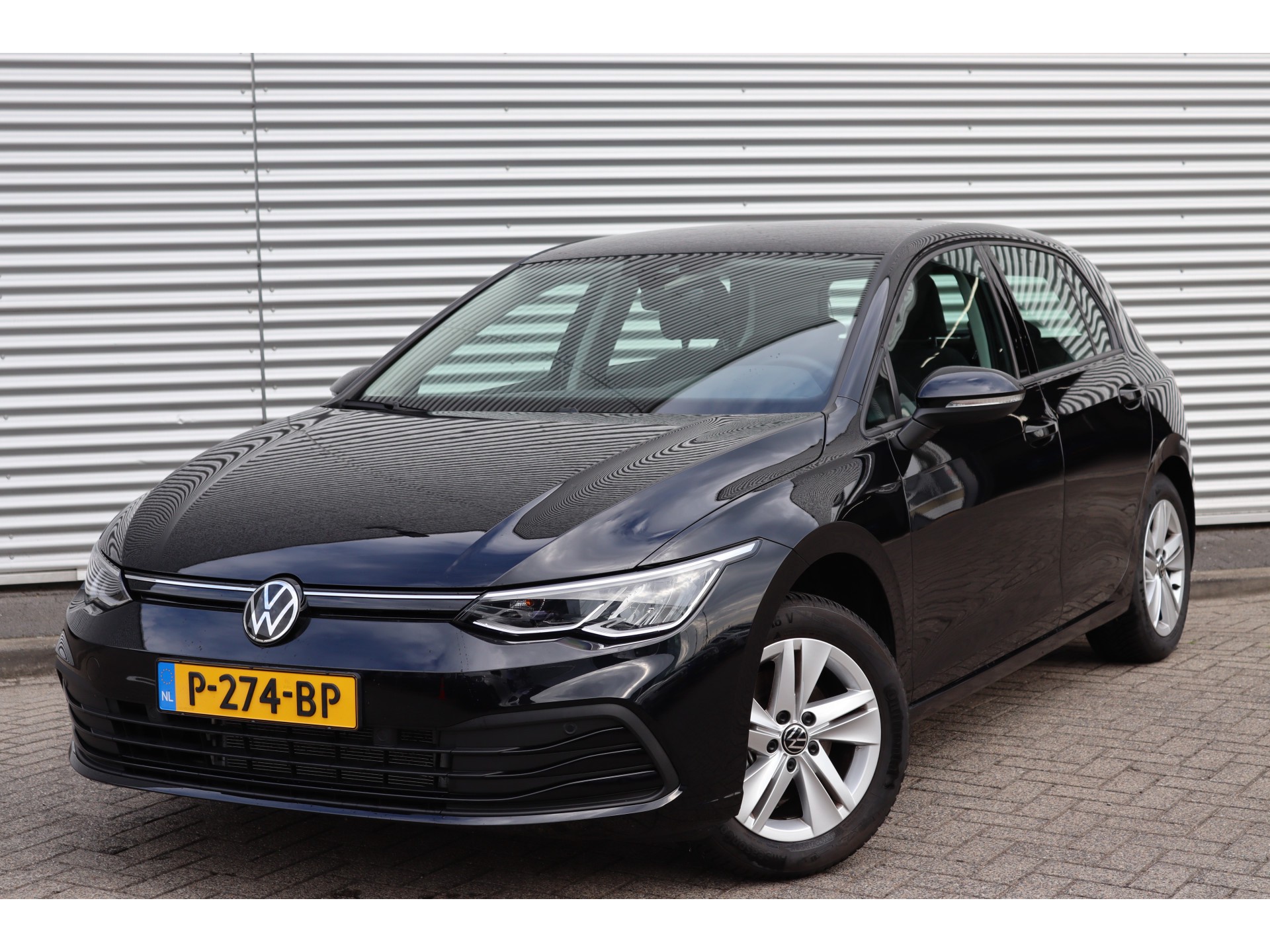 Volkswagen - Golf 1.0 TSI 110 PK LIFE 6 VERSN. HAND - 2022
