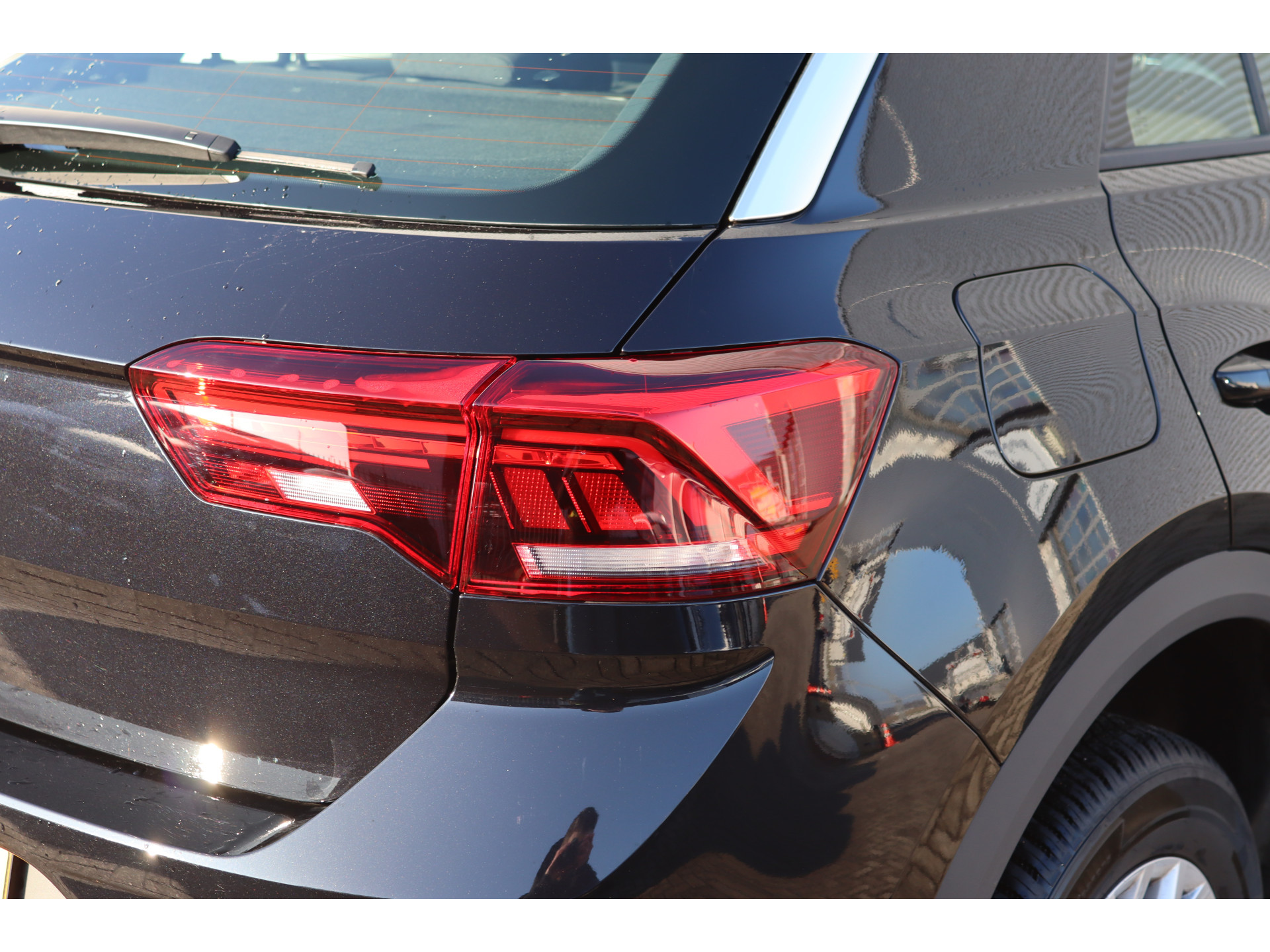 Volkswagen - T-Roc 1.5 TSI Life Business - 2022