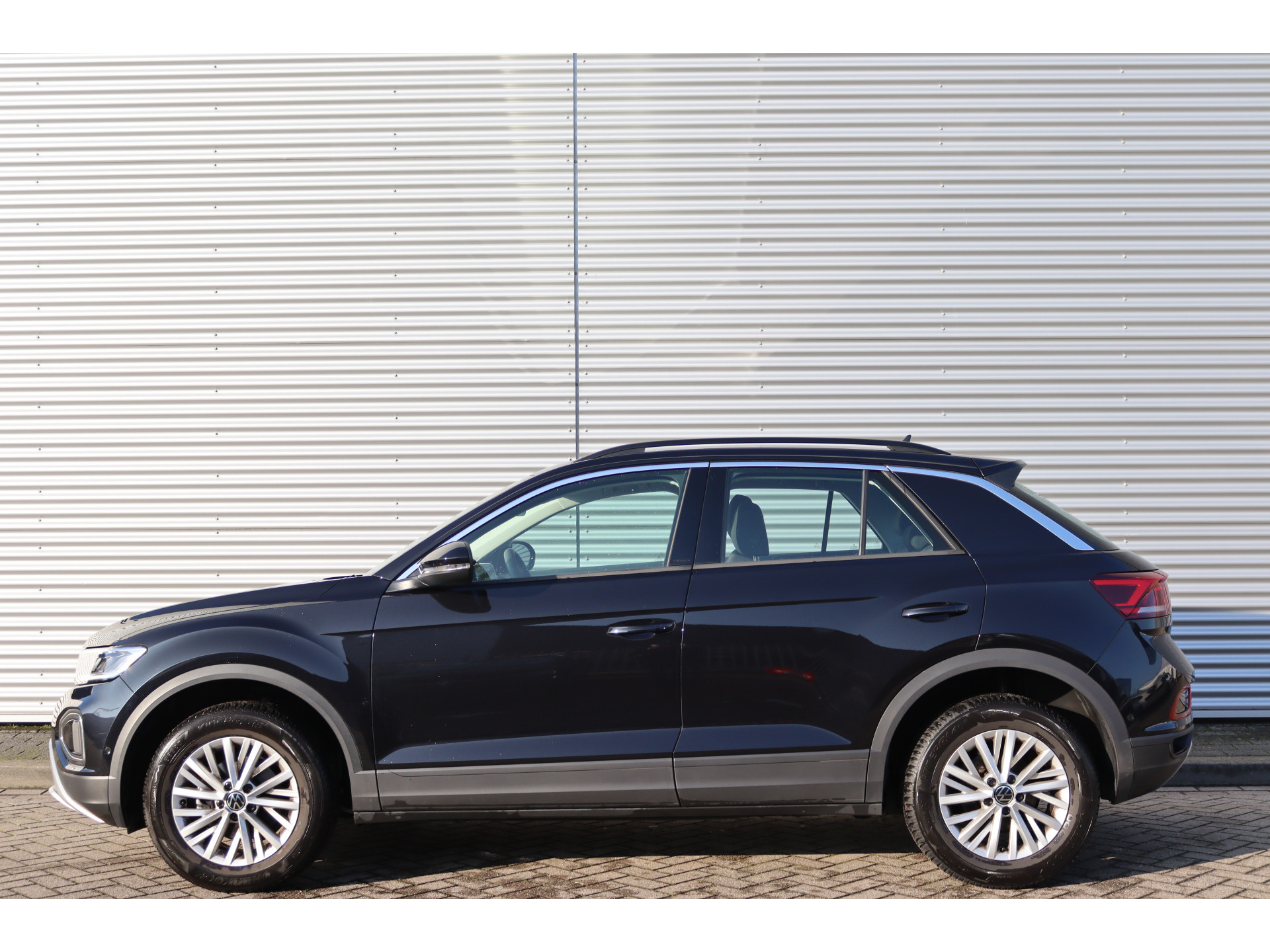 Volkswagen - T-Roc 1.5 TSI Life Business - 2022