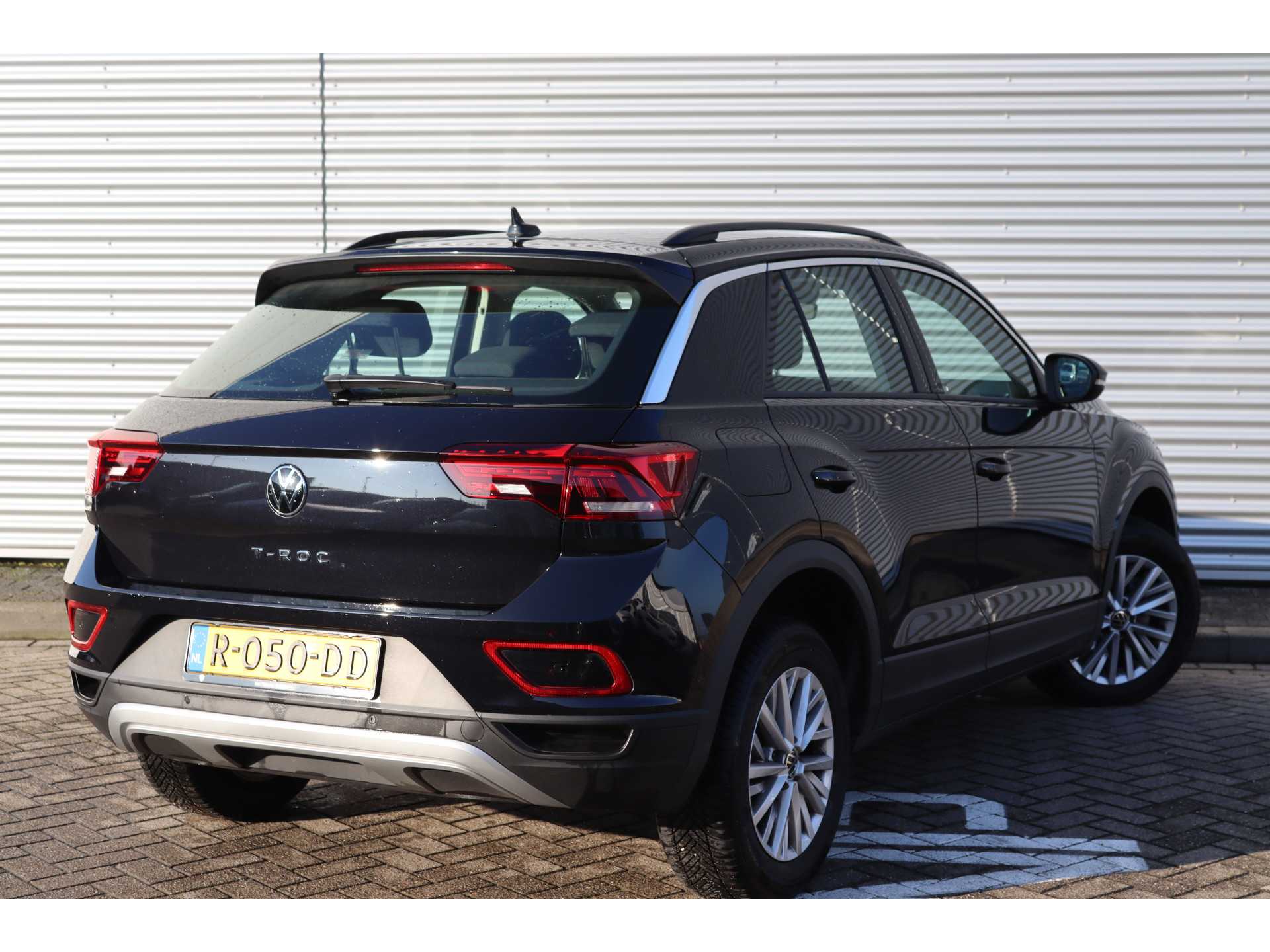 Volkswagen - T-Roc 1.5 TSI Life Business - 2022