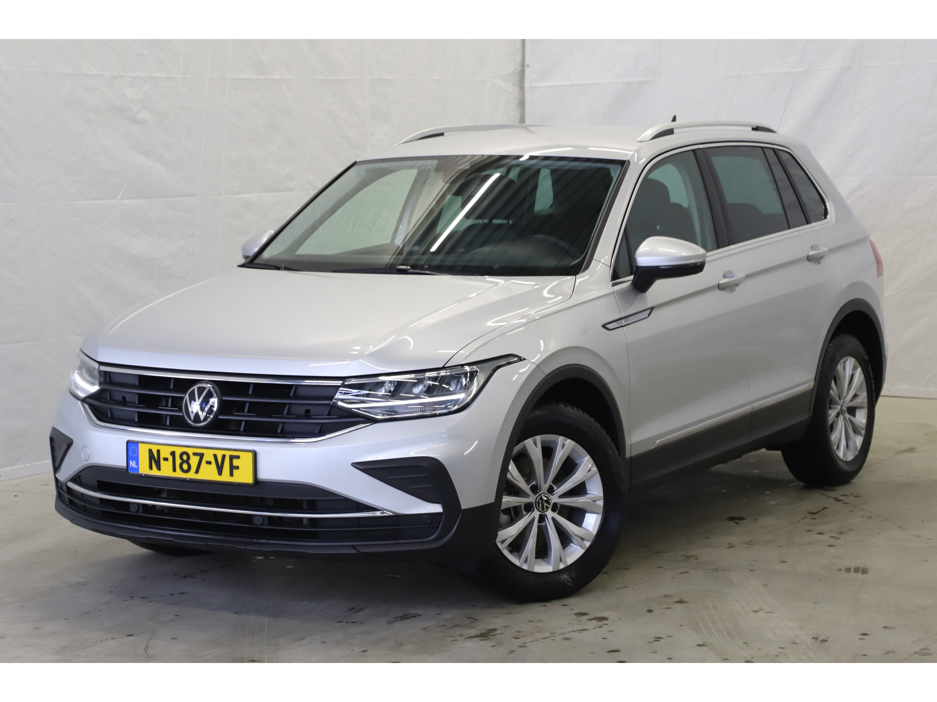 Volkswagen - Tiguan 1.5 TSI 150pk Life Business - 2022