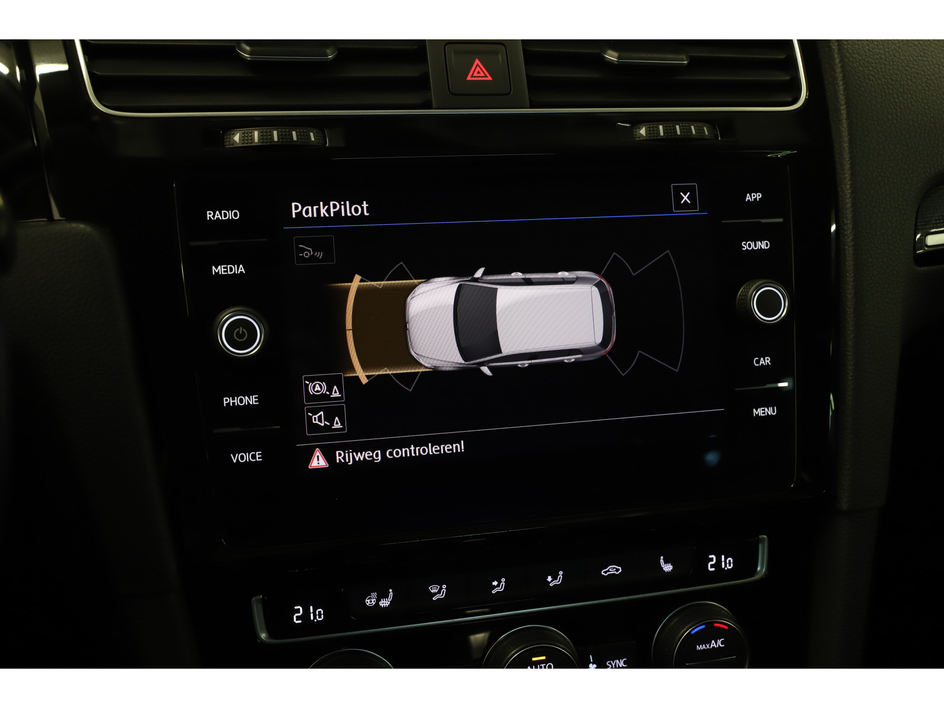 Volkswagen - Golf 1.5 TSI 150pk DSG Highline - 2019