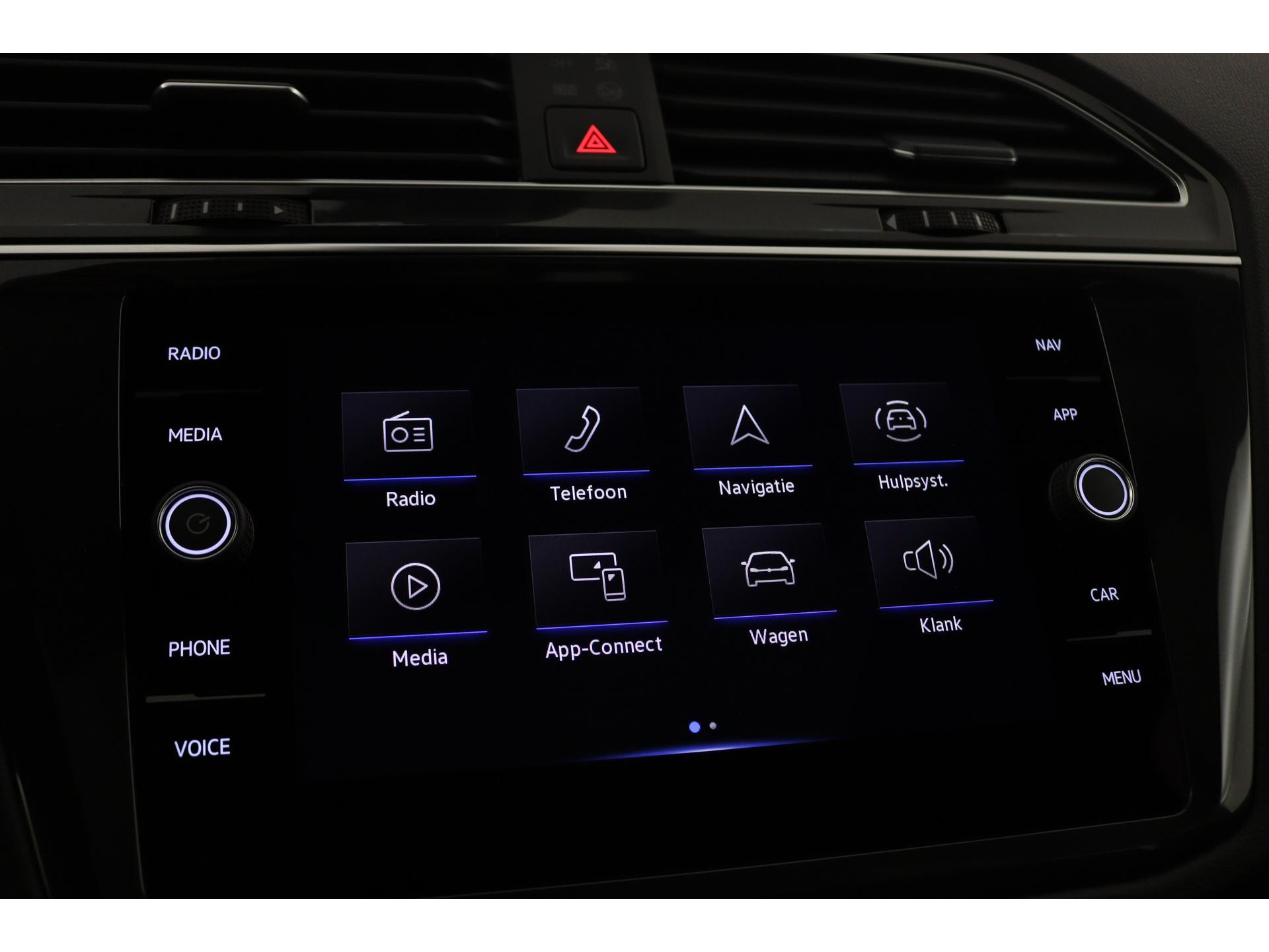 Volkswagen - Tiguan 1.5 TSI 150 7DSG R-Line Business+ - 2023