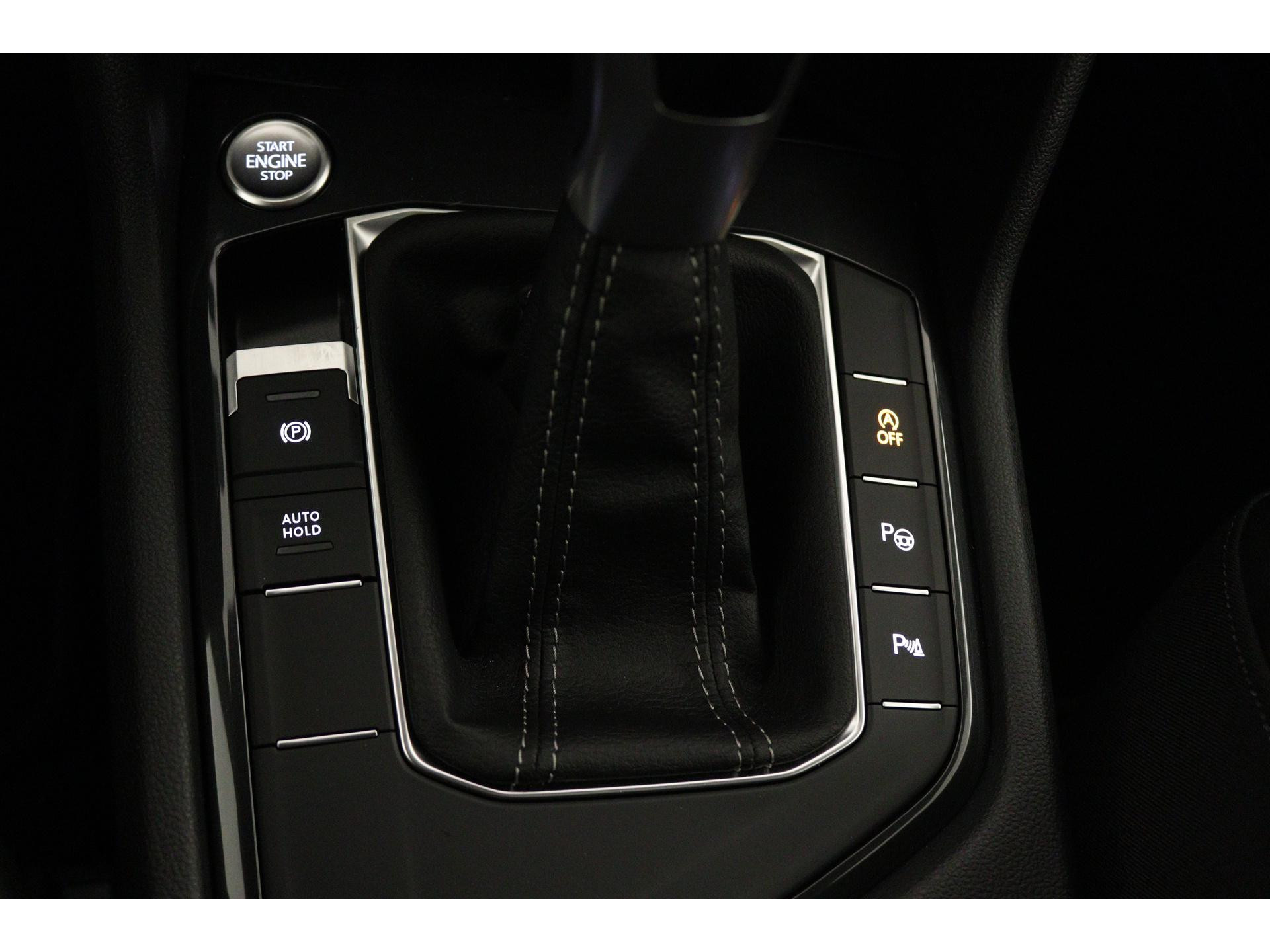 Volkswagen - Tiguan 1.5 TSI 150 7DSG R-Line Business+ - 2023