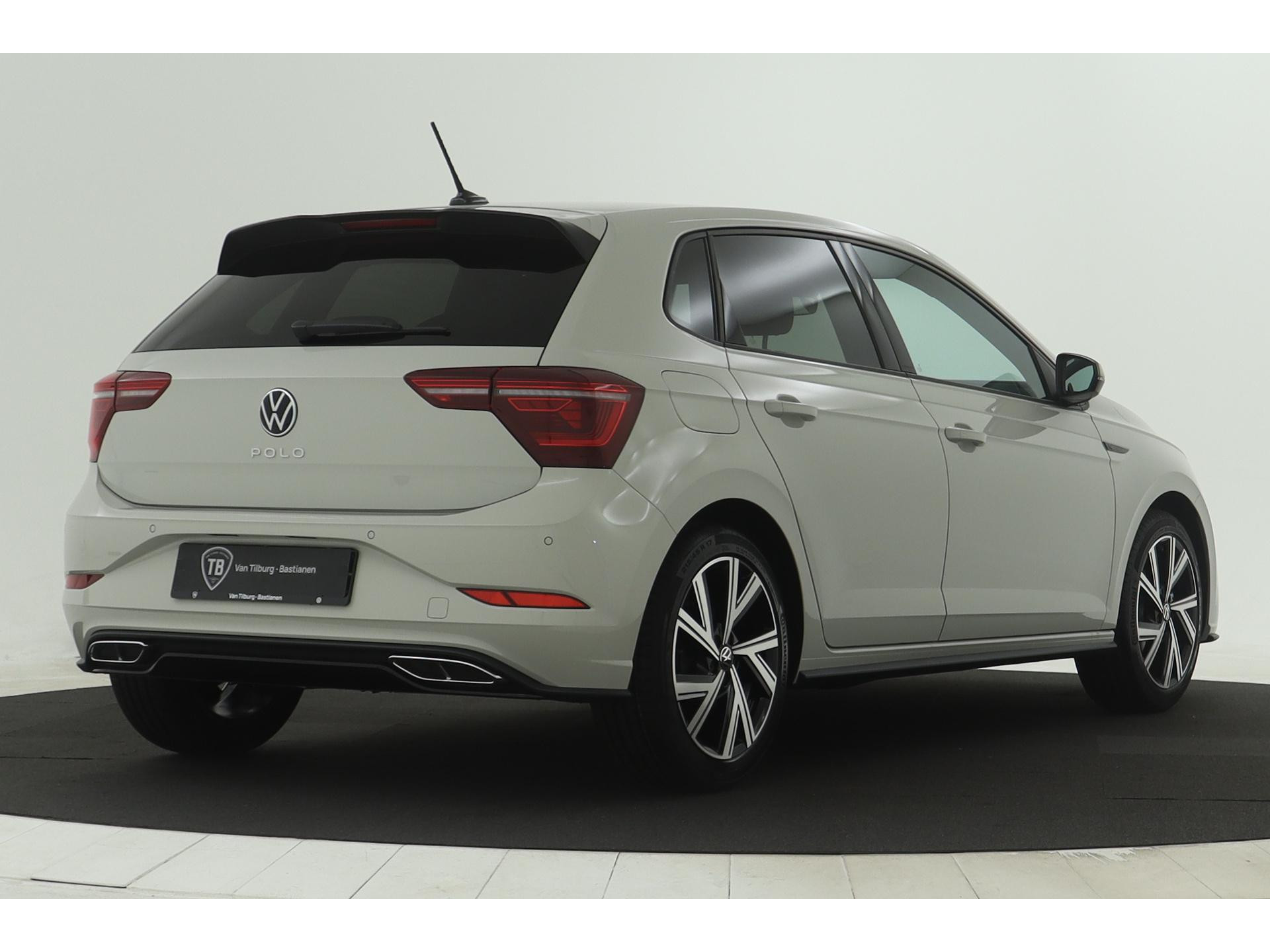 Volkswagen - Polo 1.0 TSI 95 5MT R-Line - 2024