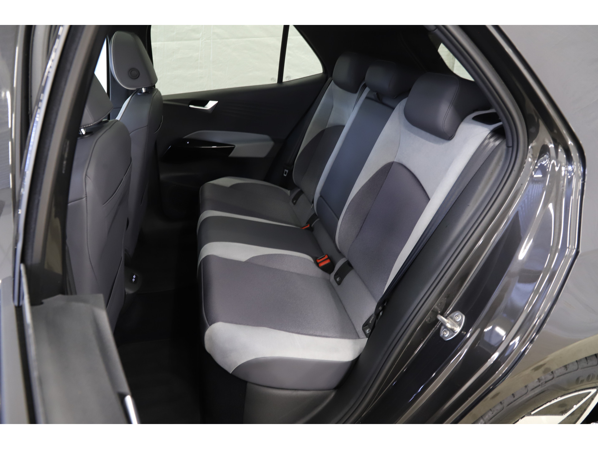 Volkswagen - ID.3 First Plus 58 kWh - 2020