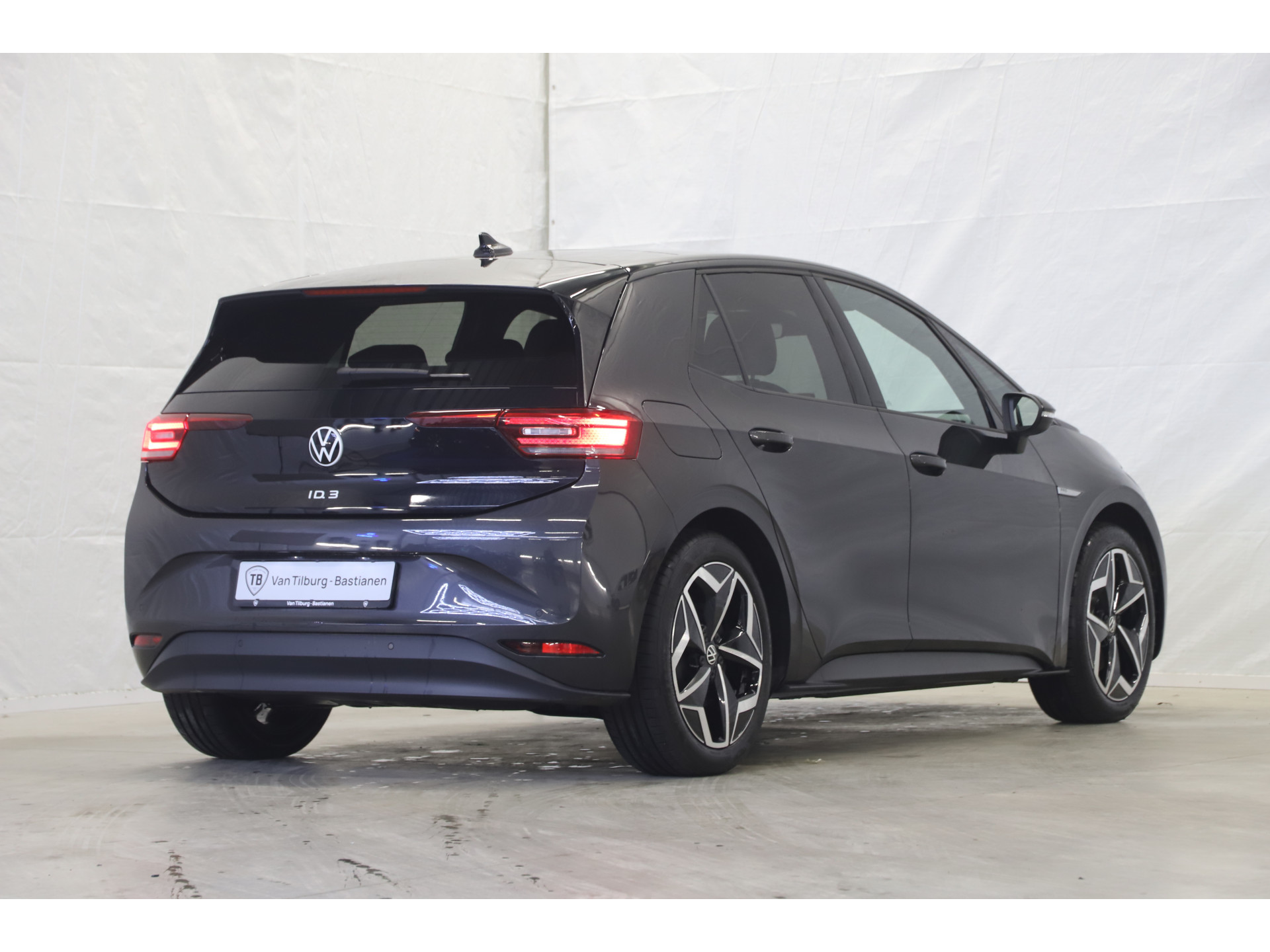 Volkswagen - ID.3 First Plus 58 kWh - 2020