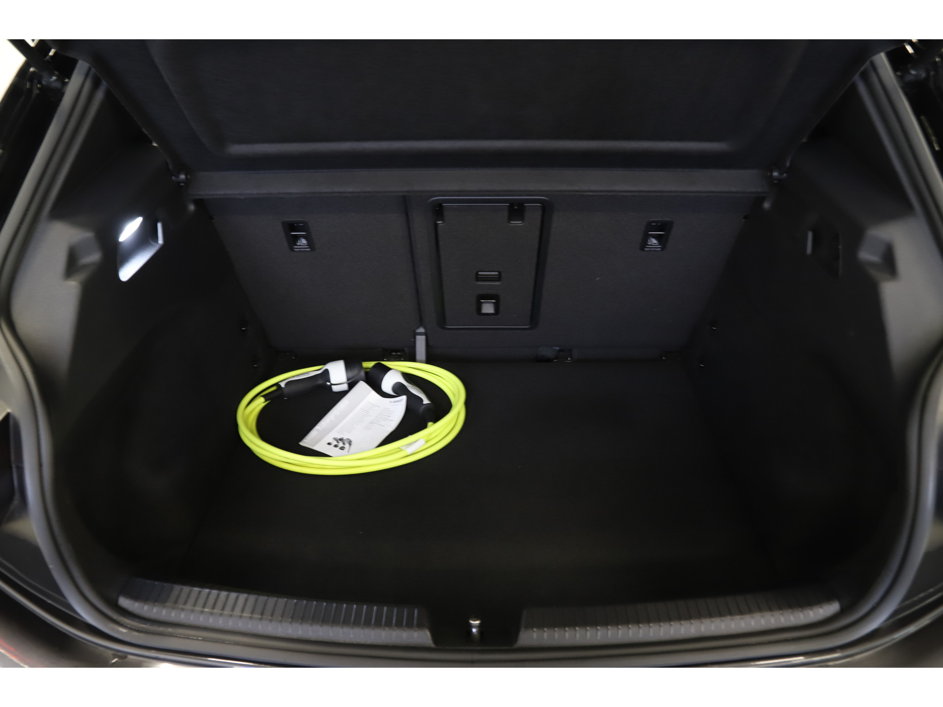 Volkswagen - ID.3 First Plus 58 kWh - 2020