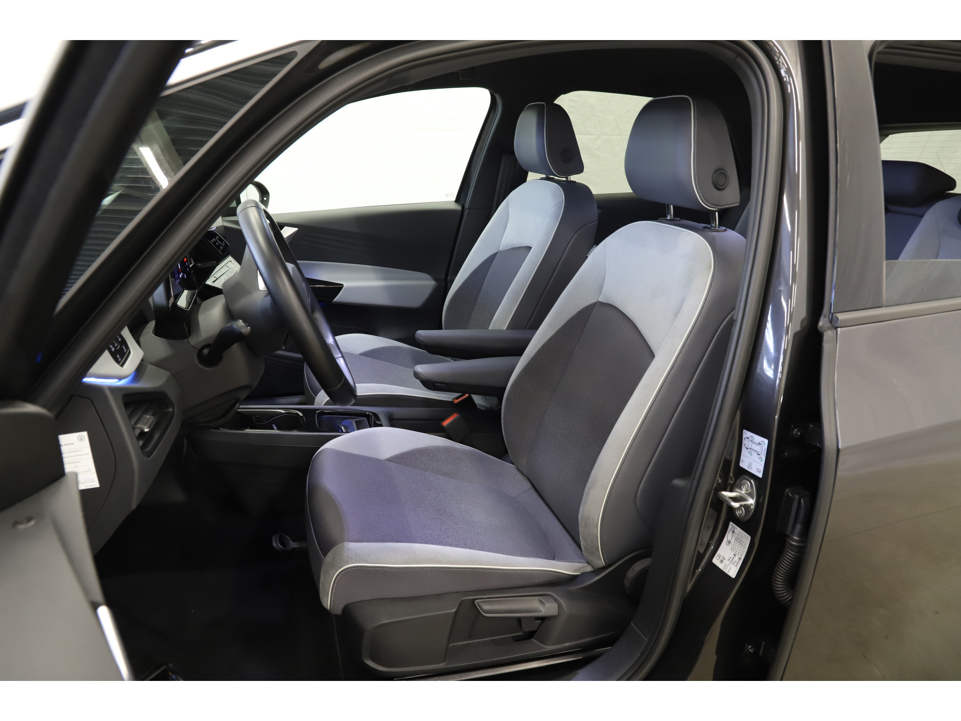 Volkswagen - ID.3 First Plus 58 kWh - 2020