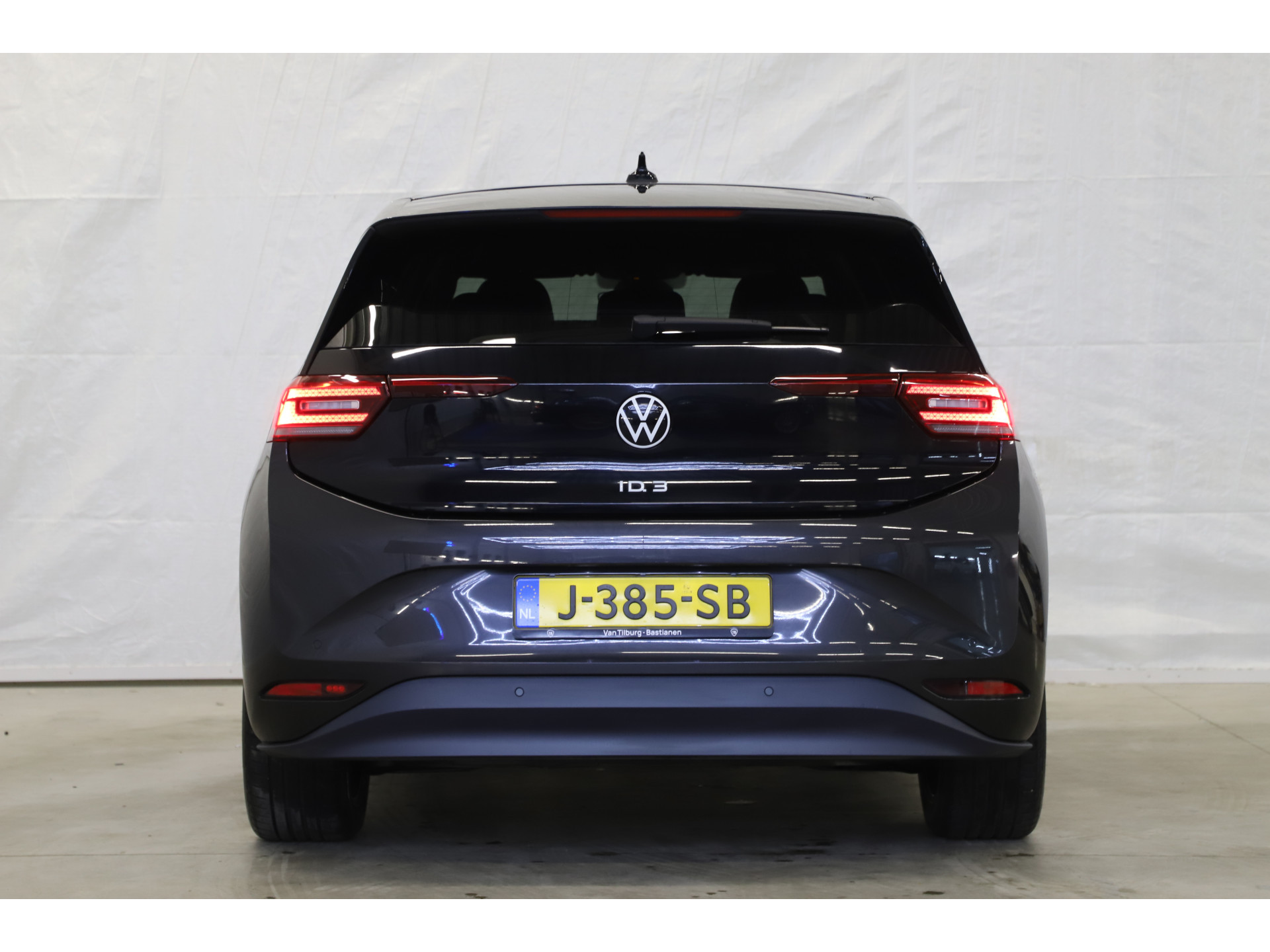 Volkswagen - ID.3 First Plus 58 kWh - 2020