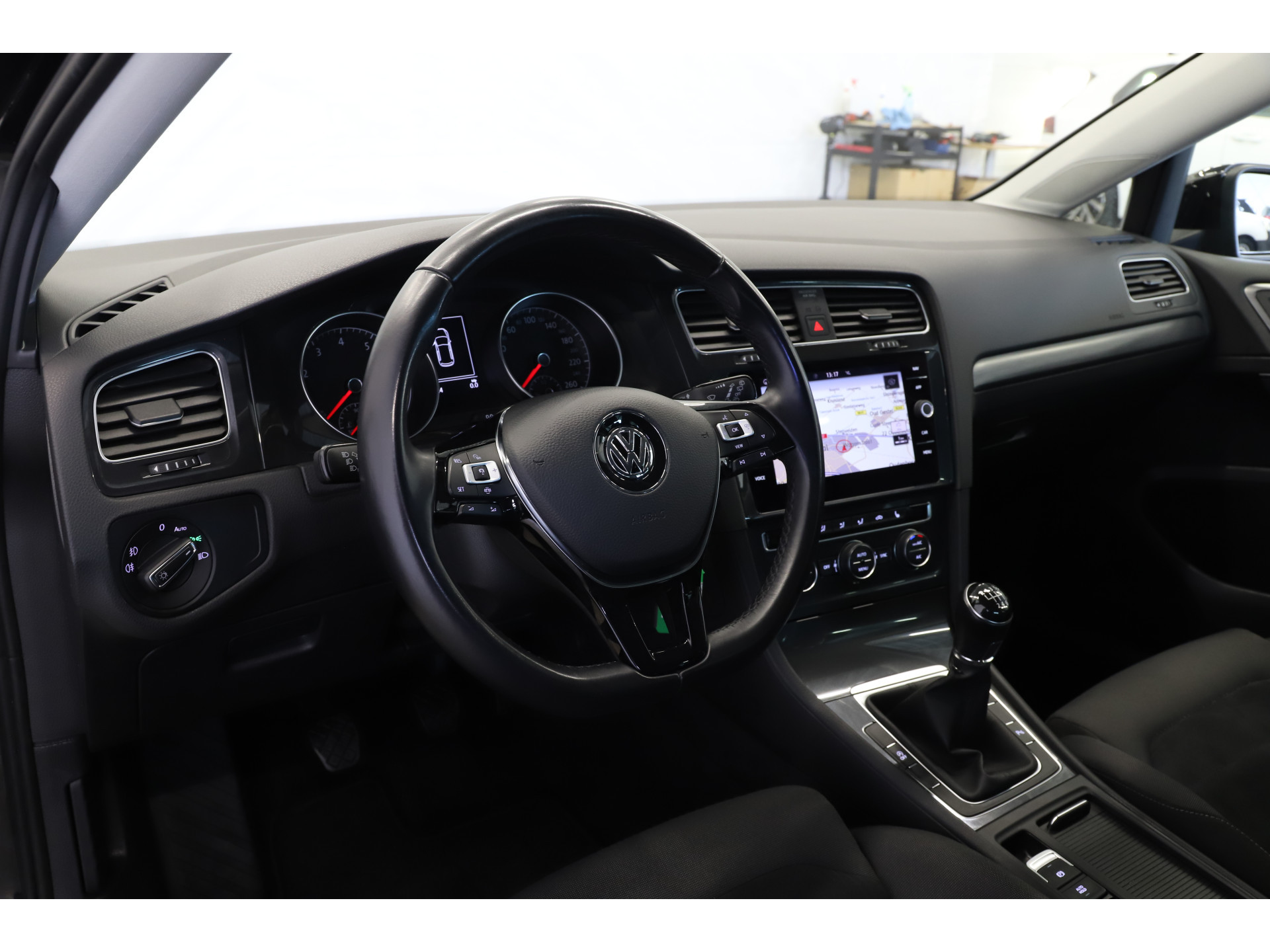 Volkswagen - Golf 1.0 TSI 115pk DSG Comfortline Business - 2019