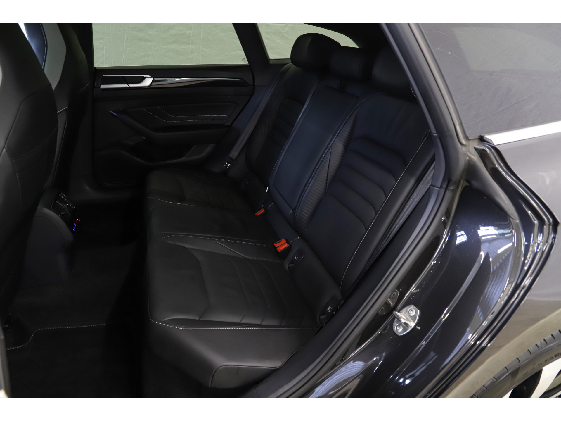 Volkswagen - Arteon Shooting Brake 1.4 TSI 218pk eHybrid R-Line - 2021