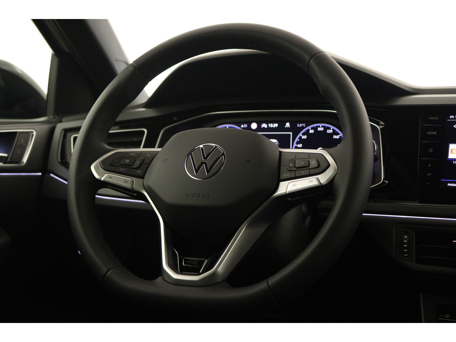 Volkswagen - Taigo 1.5 TSI R-Line - 2023