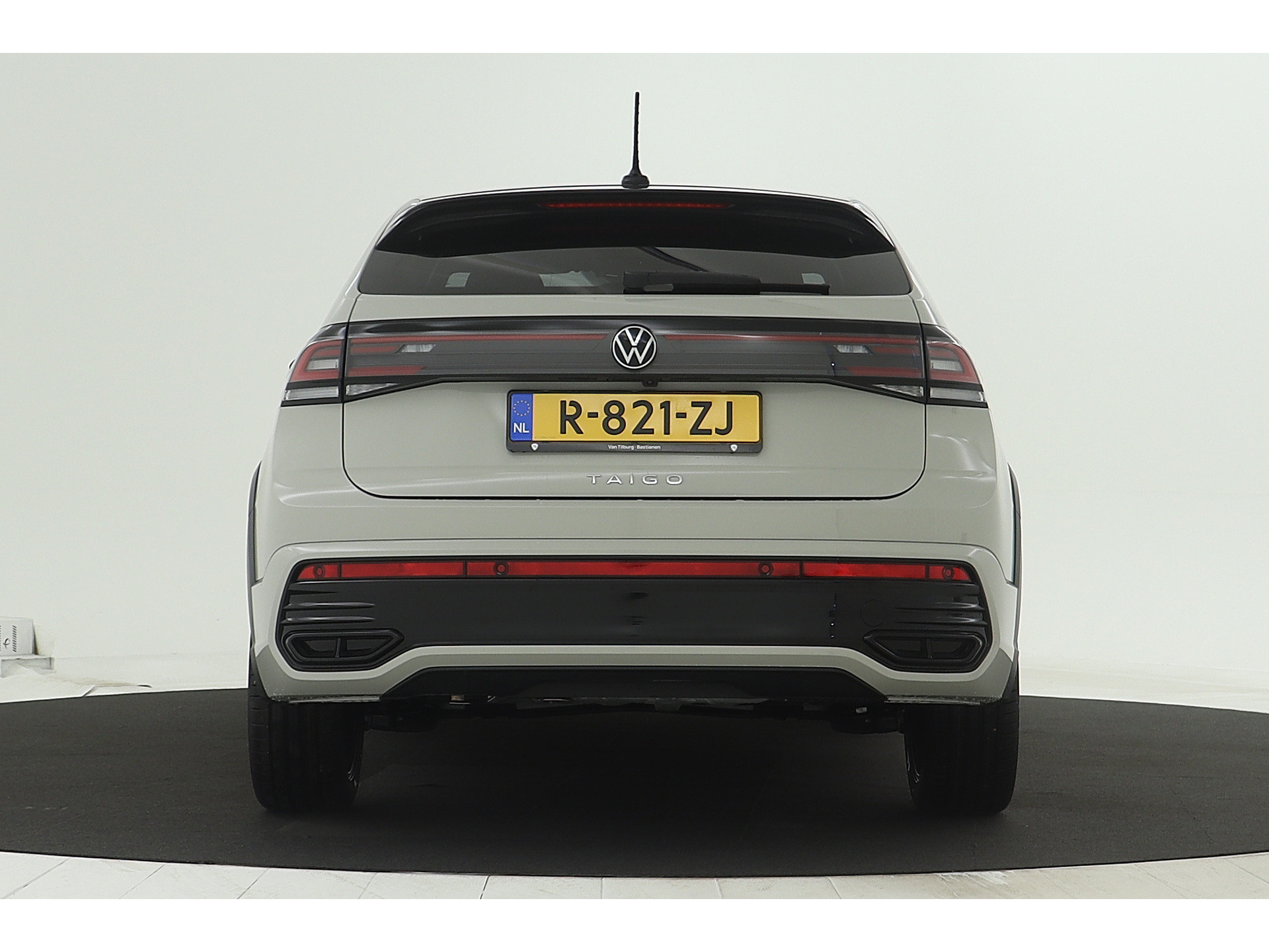Volkswagen - Taigo 1.5 TSI R-Line - 2023