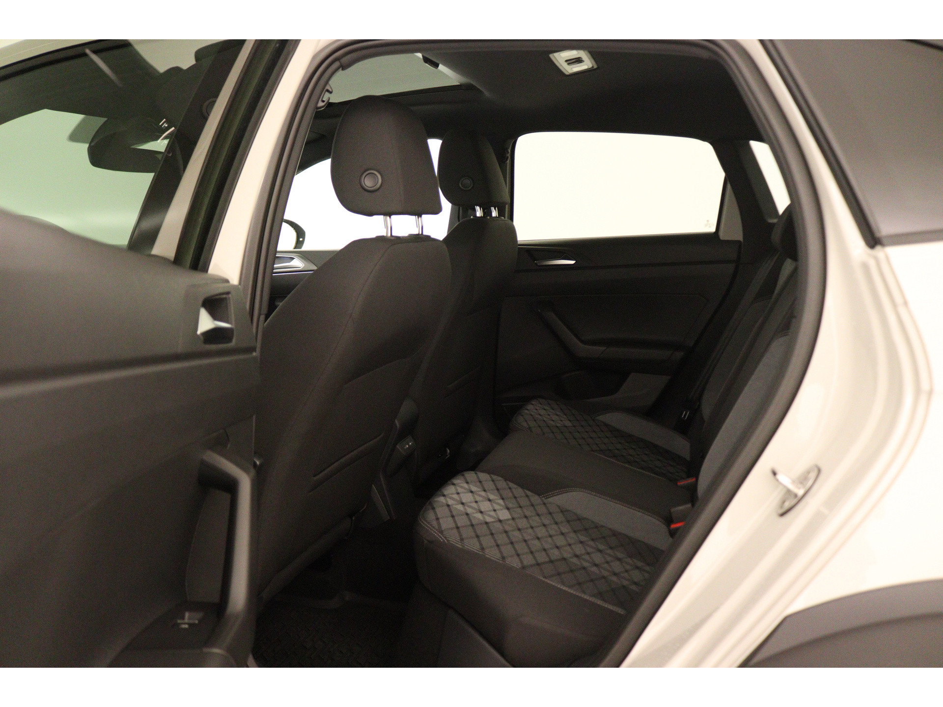 Volkswagen - Taigo 1.5 TSI R-Line - 2023
