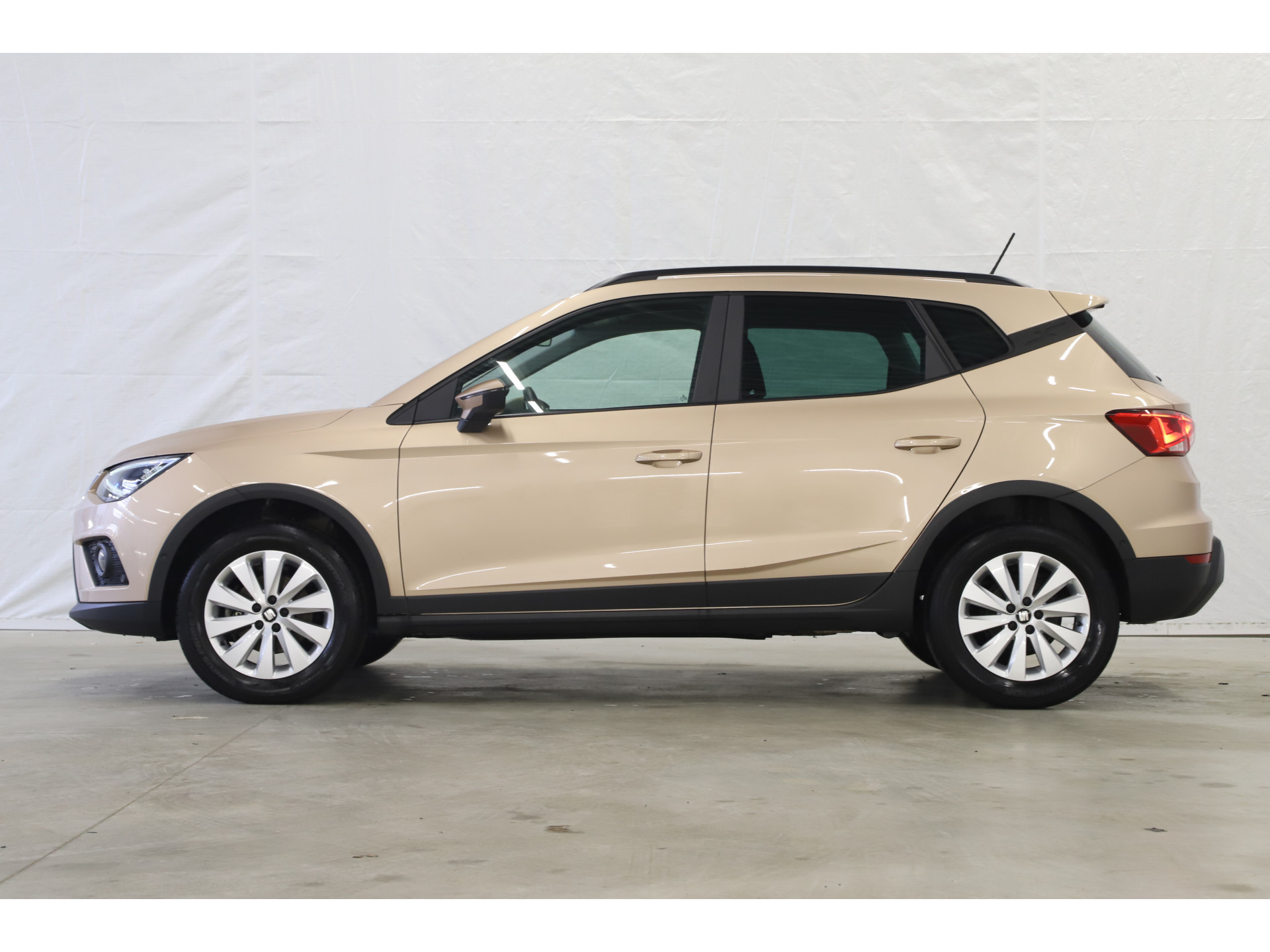SEAT - Arona 1.0 TSI 95pk Style Business Intense - 2018