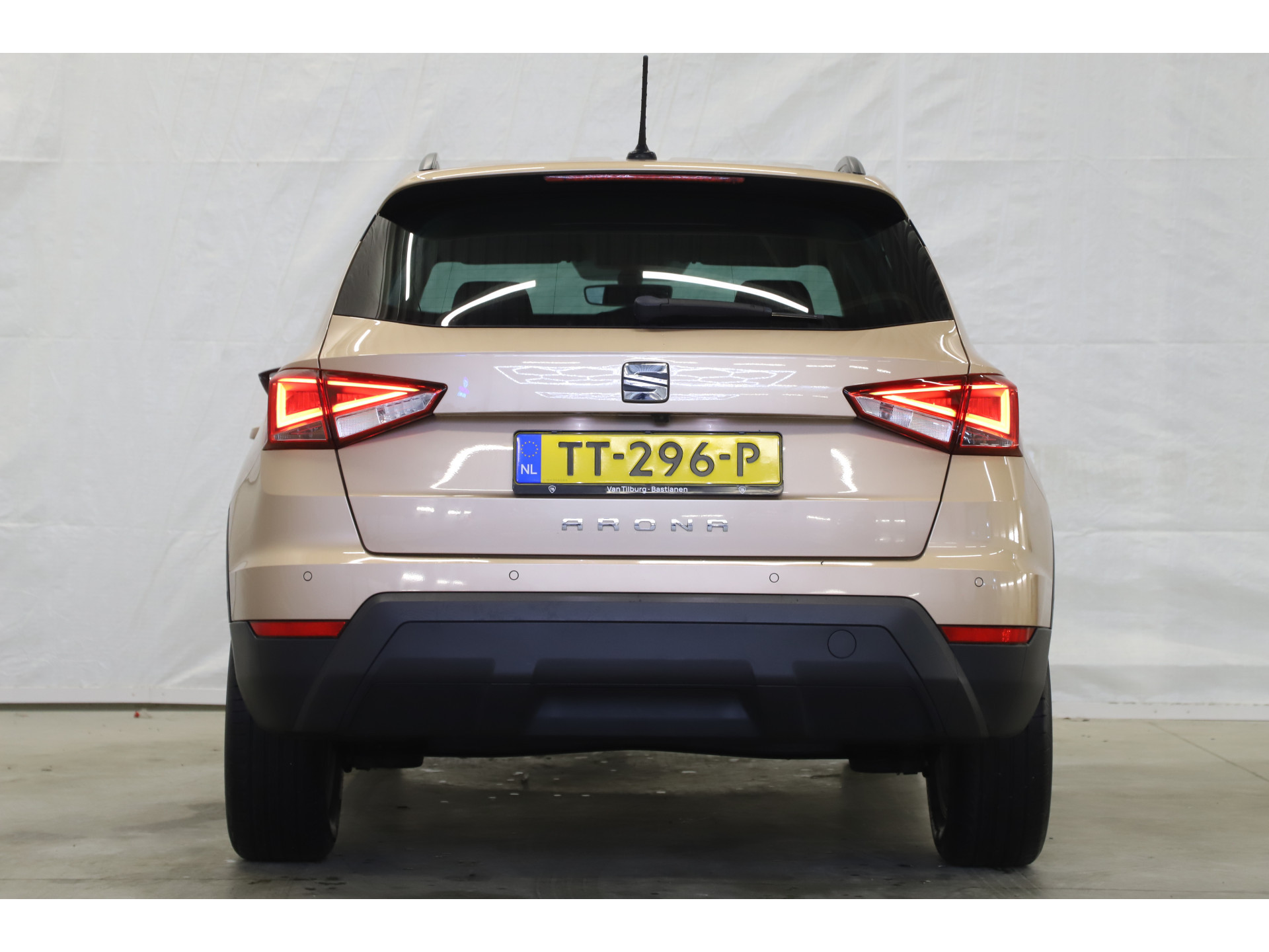 SEAT - Arona 1.0 TSI 95pk Style Business Intense - 2018