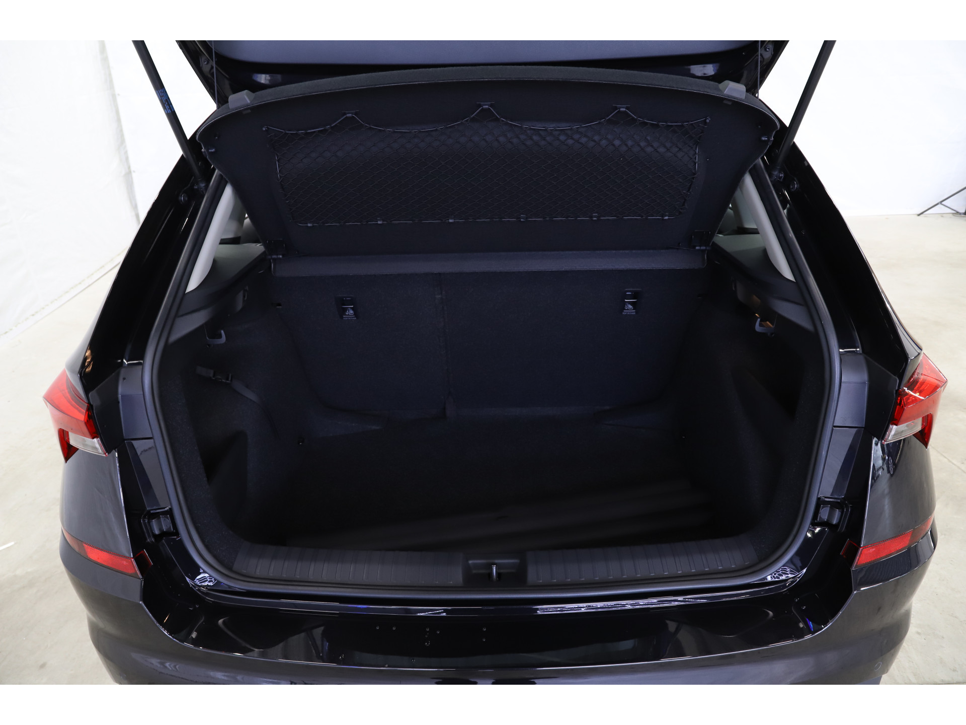 Škoda - Kamiq 1.0 TSI 110pk DSG Ambition - 2022