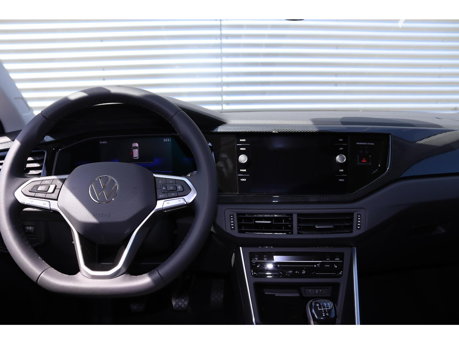 Volkswagen - Taigo 1.0 TSI 95 5MT Life - 2023
