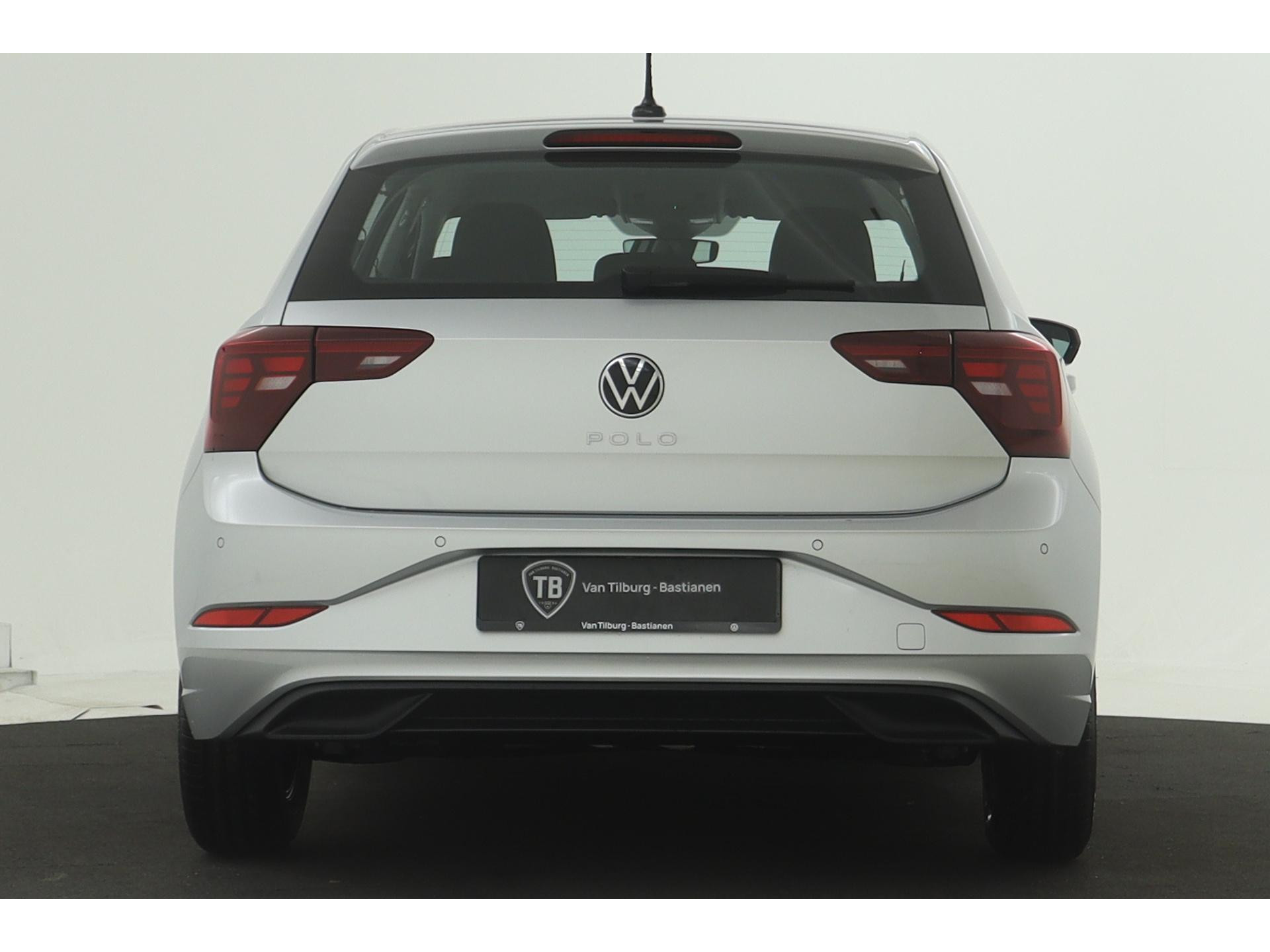 Volkswagen - Polo 1.0 TSI 95 5MT Life - 2023