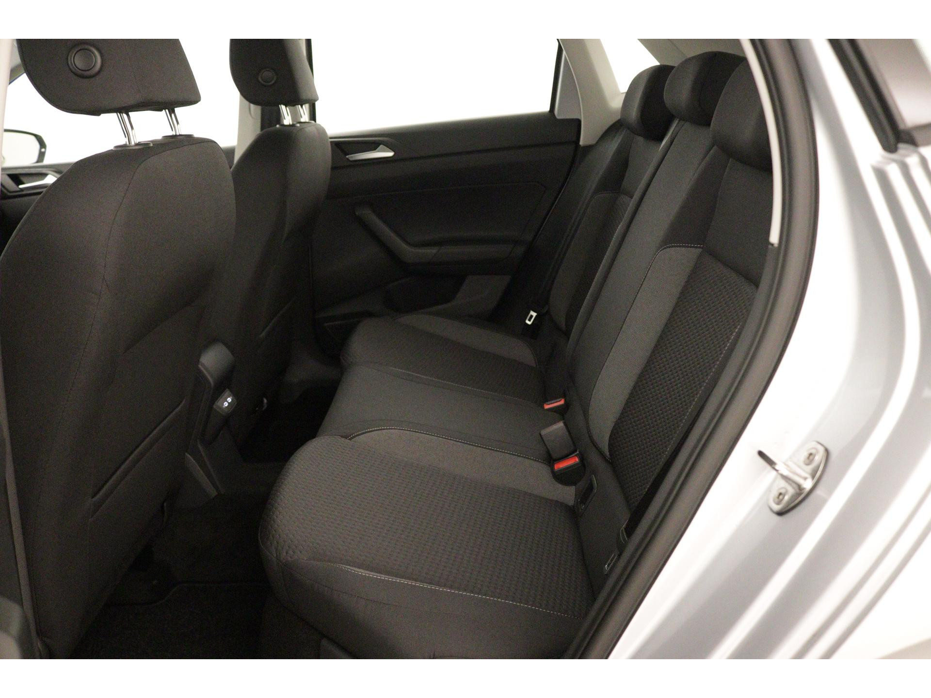 Volkswagen - Polo 1.0 TSI 95 5MT Life - 2023