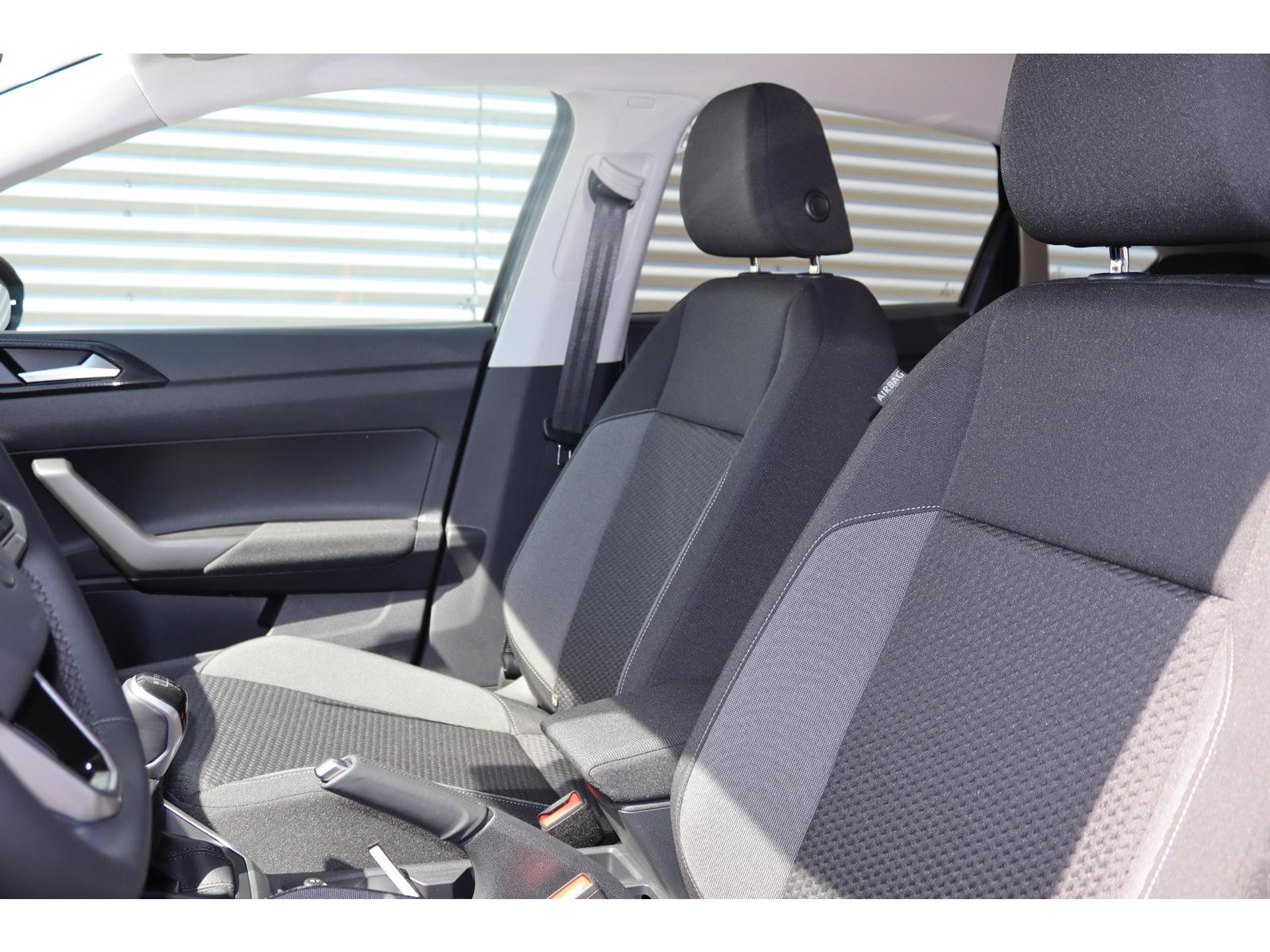Volkswagen - Taigo 1.0 TSI 95 5MT Life - 2023