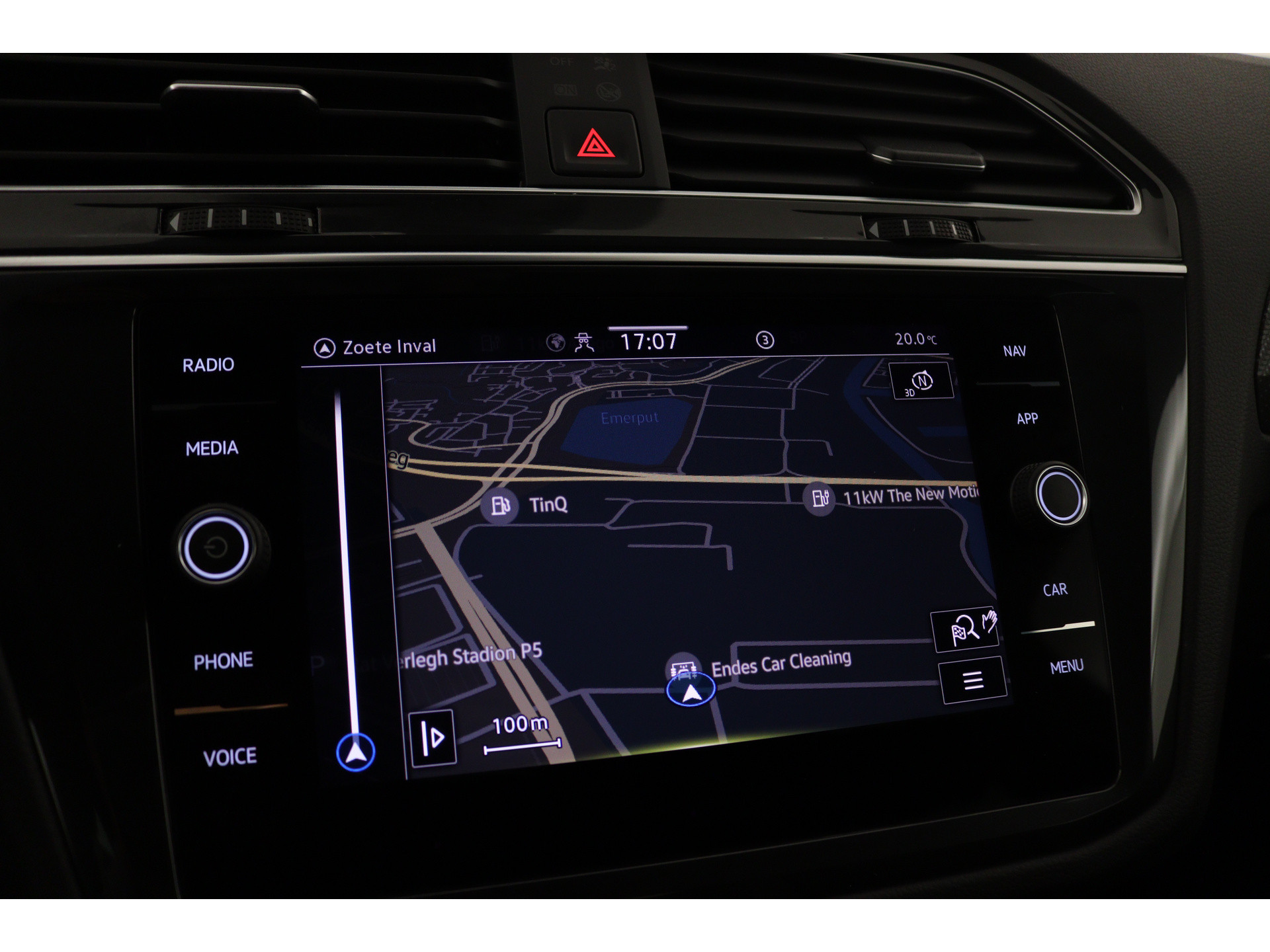 Volkswagen - Tiguan 1.5 TSI R-Line Business+ - 2023