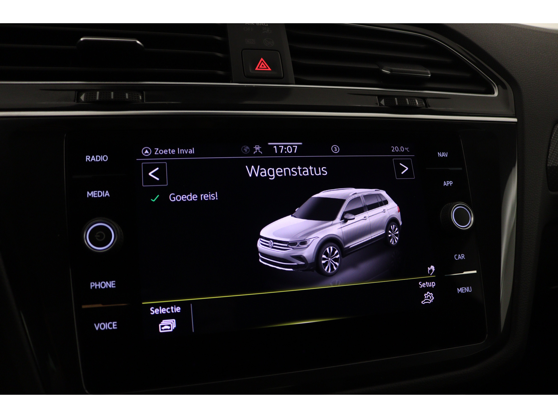 Volkswagen - Tiguan 1.5 TSI R-Line Business+ - 2023