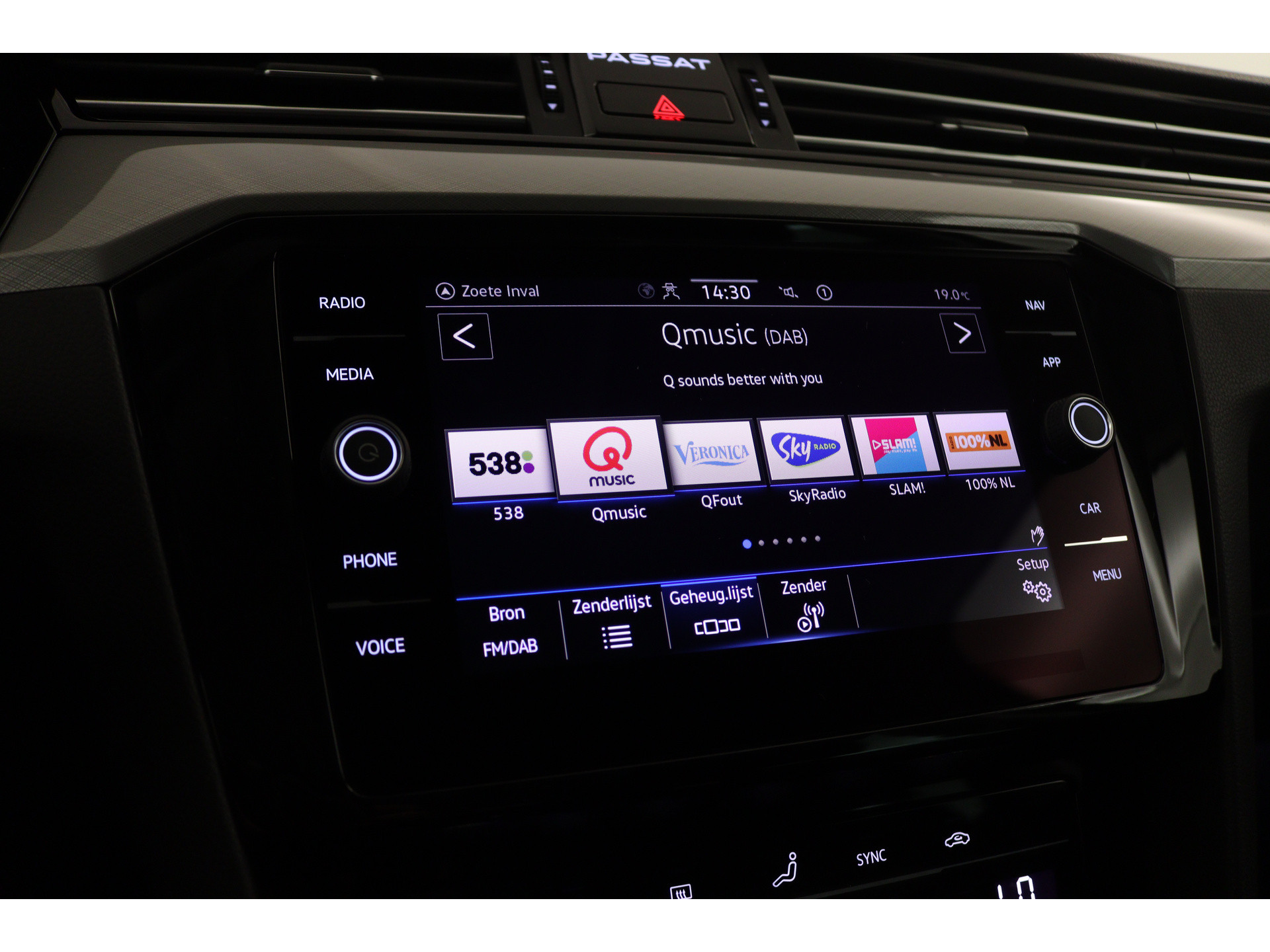 Volkswagen - Passat Variant 1.5 TSI Business - 2022