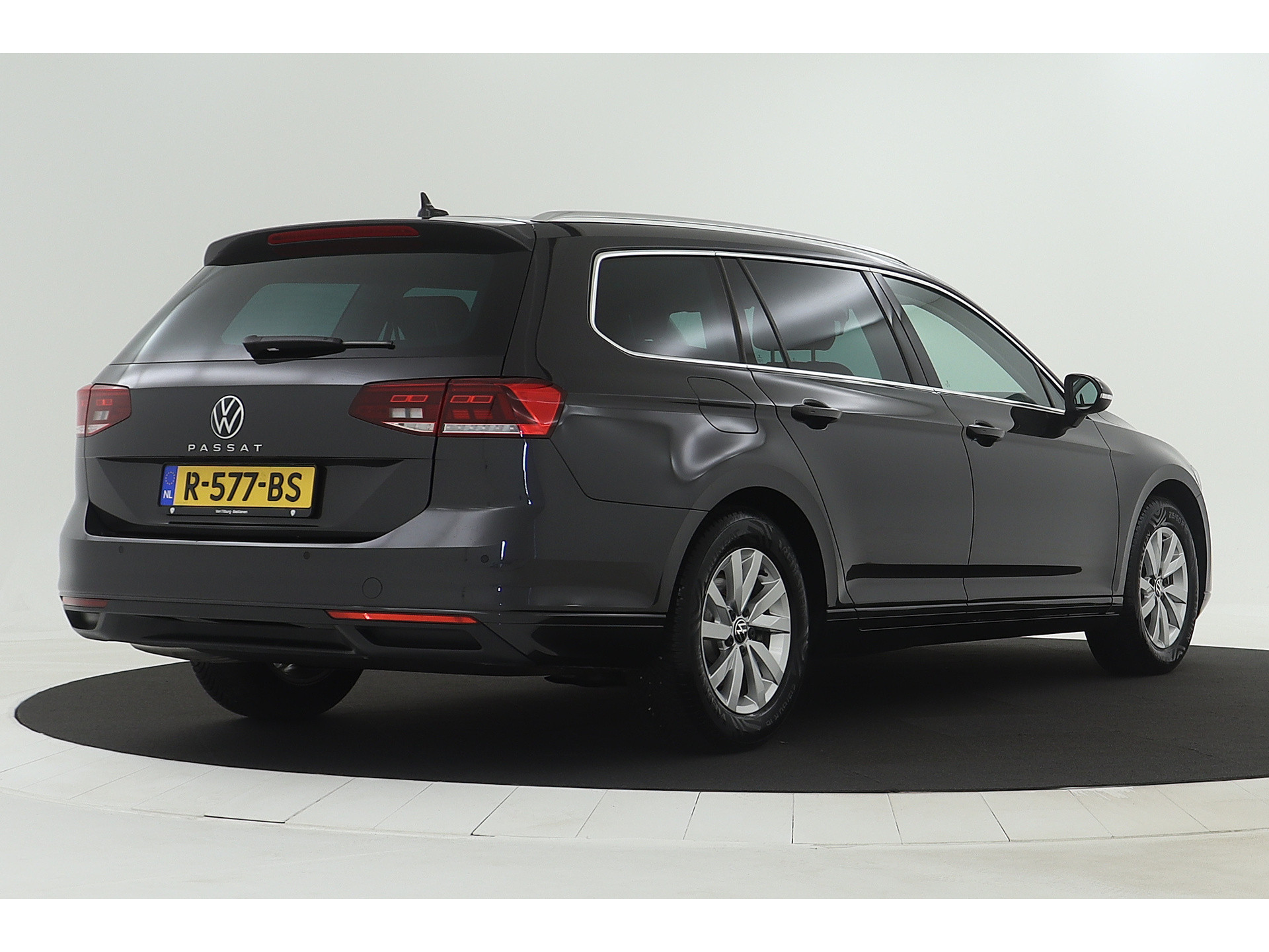 Volkswagen - Passat Variant 1.5 TSI Business - 2022