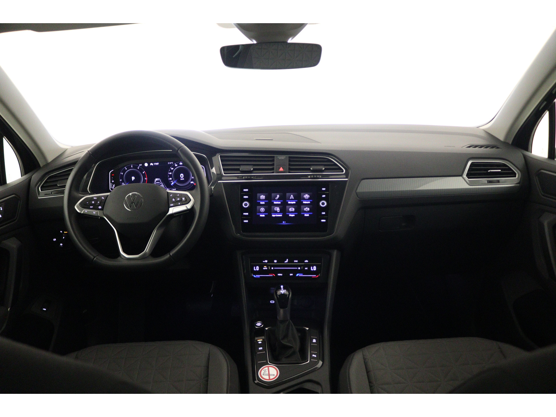 Volkswagen - Tiguan 1.5 TSI Life Business - 2022