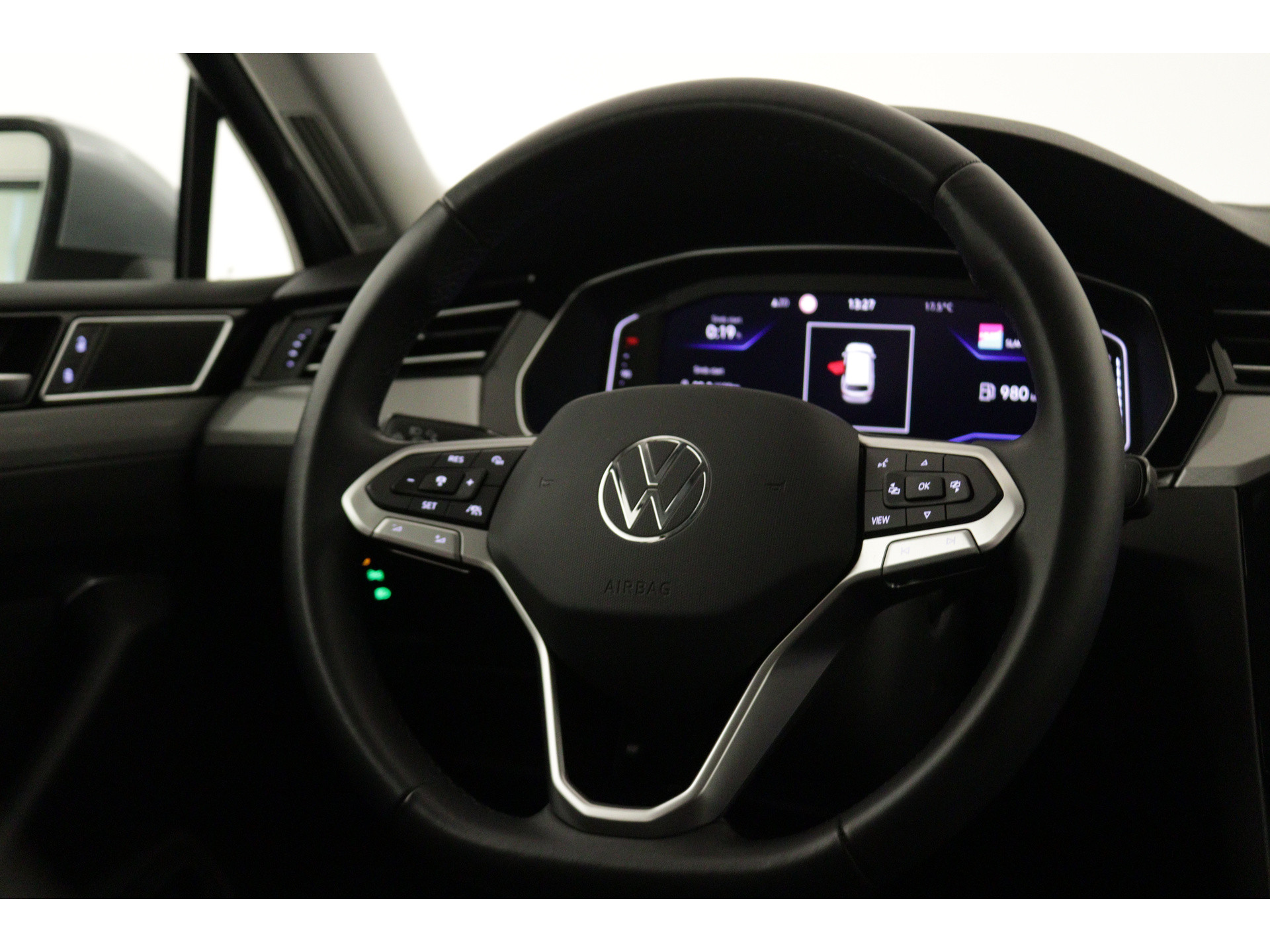 Volkswagen - Passat Variant 1.5 TSI Business - 2022