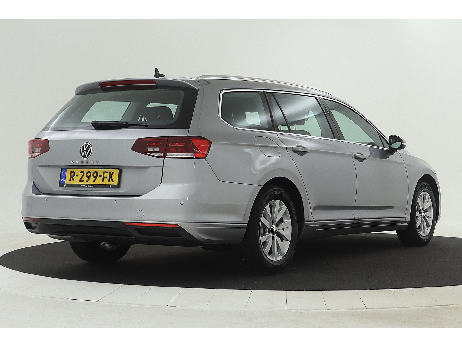 Volkswagen - Passat Variant 1.5 TSI Business - 2022
