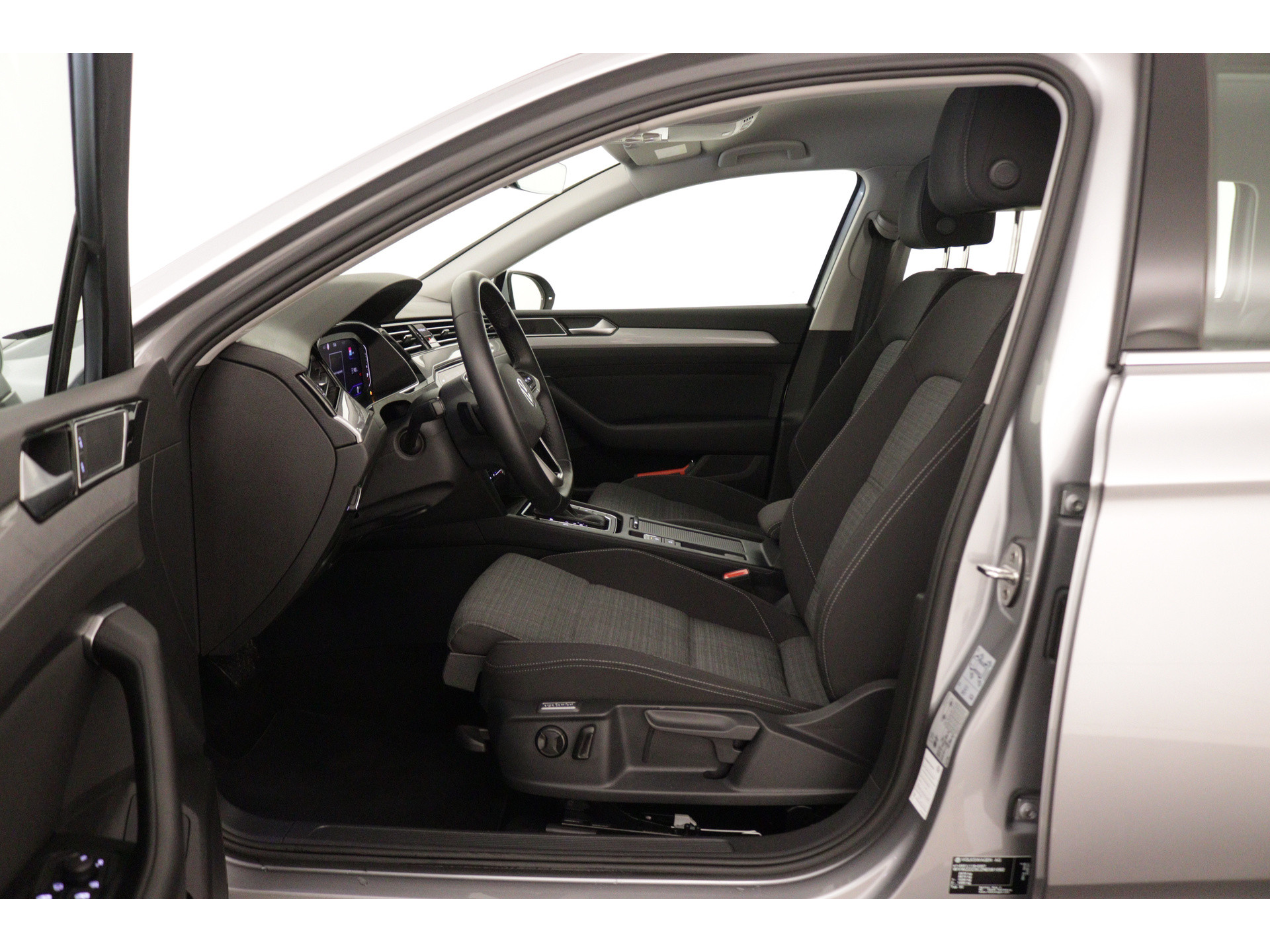 Volkswagen - Passat Variant 1.5 TSI Business - 2022