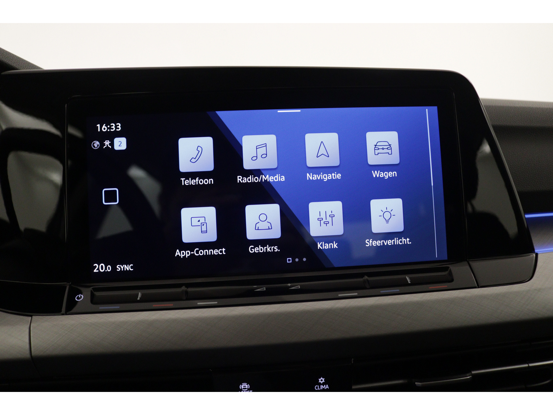 Volkswagen - Golf 1.0 eTSI Life - 2022