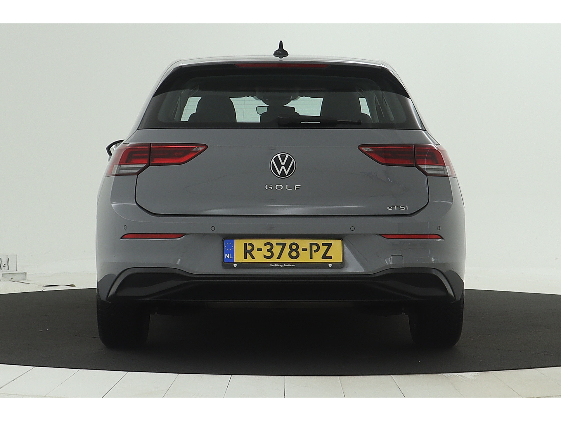 Volkswagen - Golf 1.0 eTSI Life - 2022