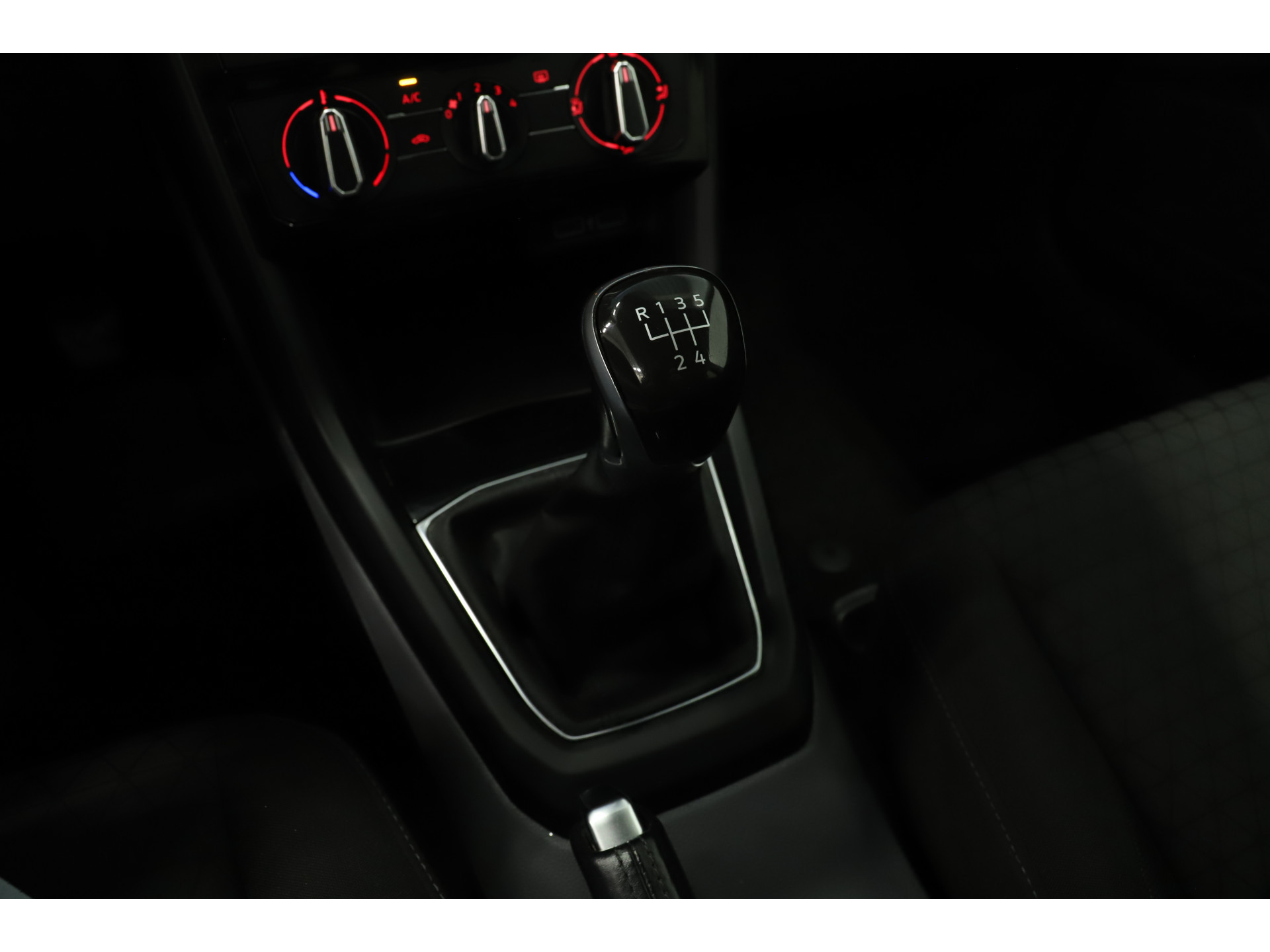Volkswagen - T-Cross 1.0 TSI 95pk Life - 2019