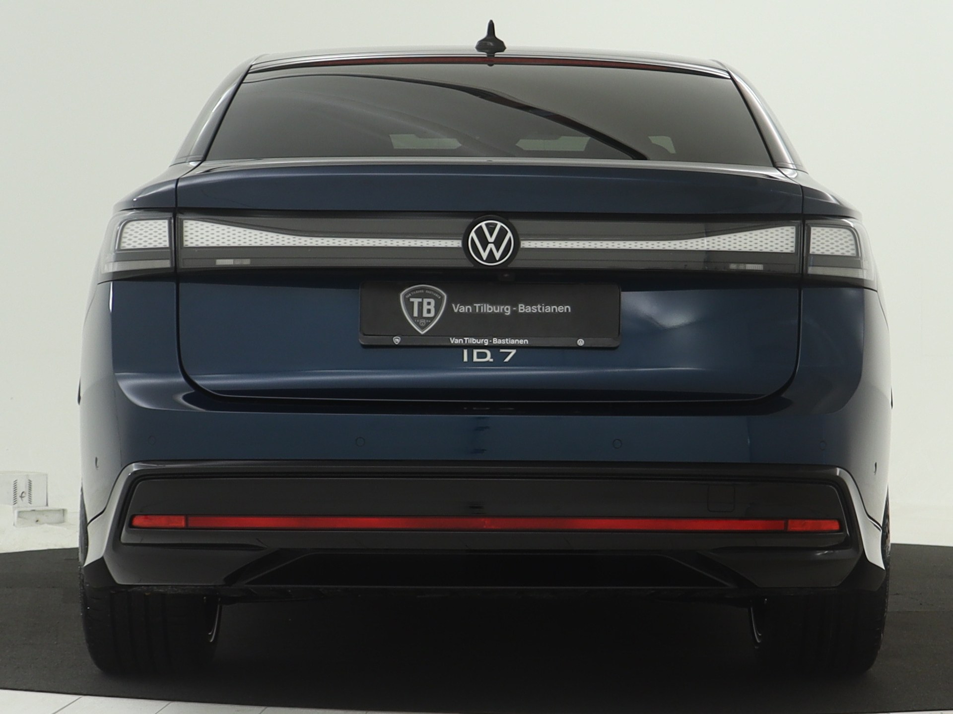 Volkswagen - ID.7 Pro Business 77 kWh - 2023