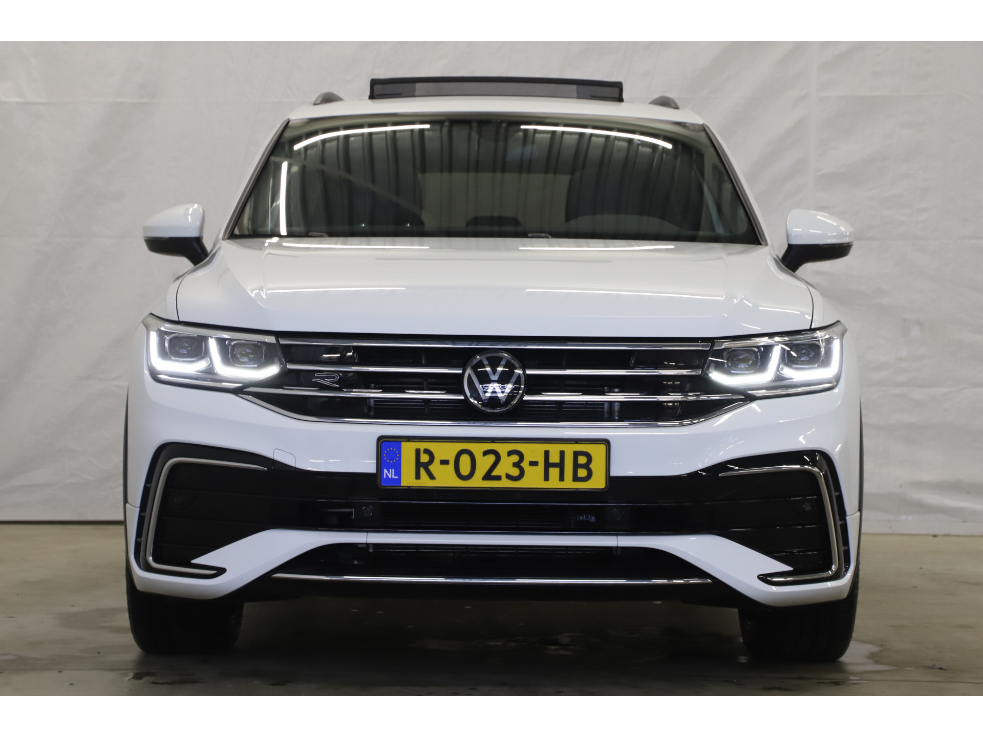 Volkswagen - Tiguan 1.5 TSI 150pk DSG R-Line - 2021