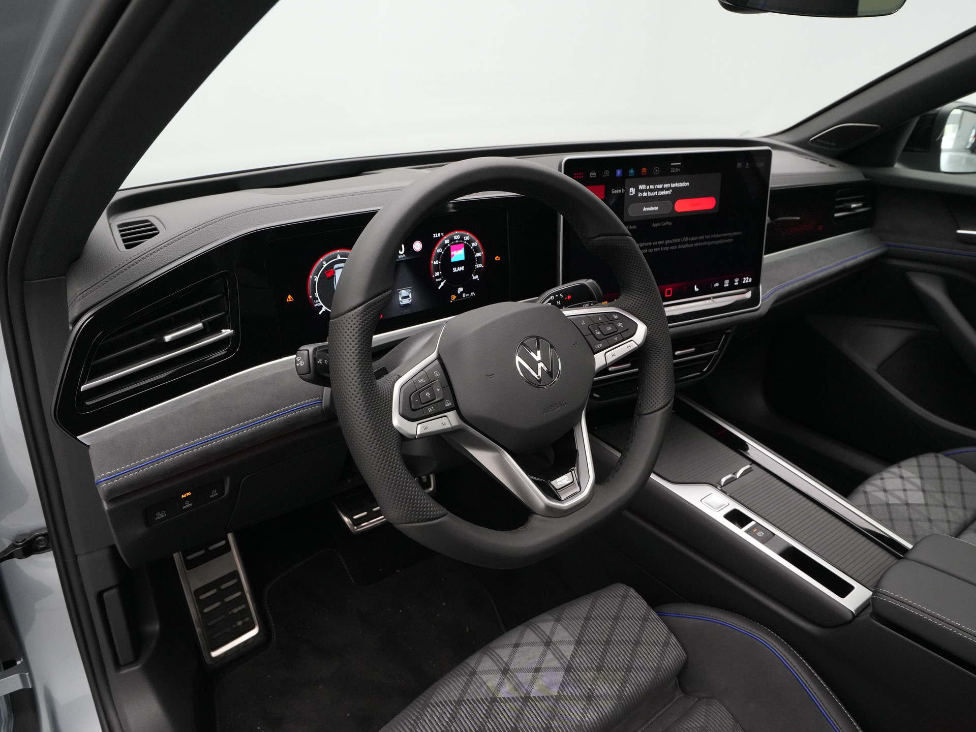 Volkswagen - Passat Variant 1.5 eTSI 150 7DSG R-Line Business - 2024