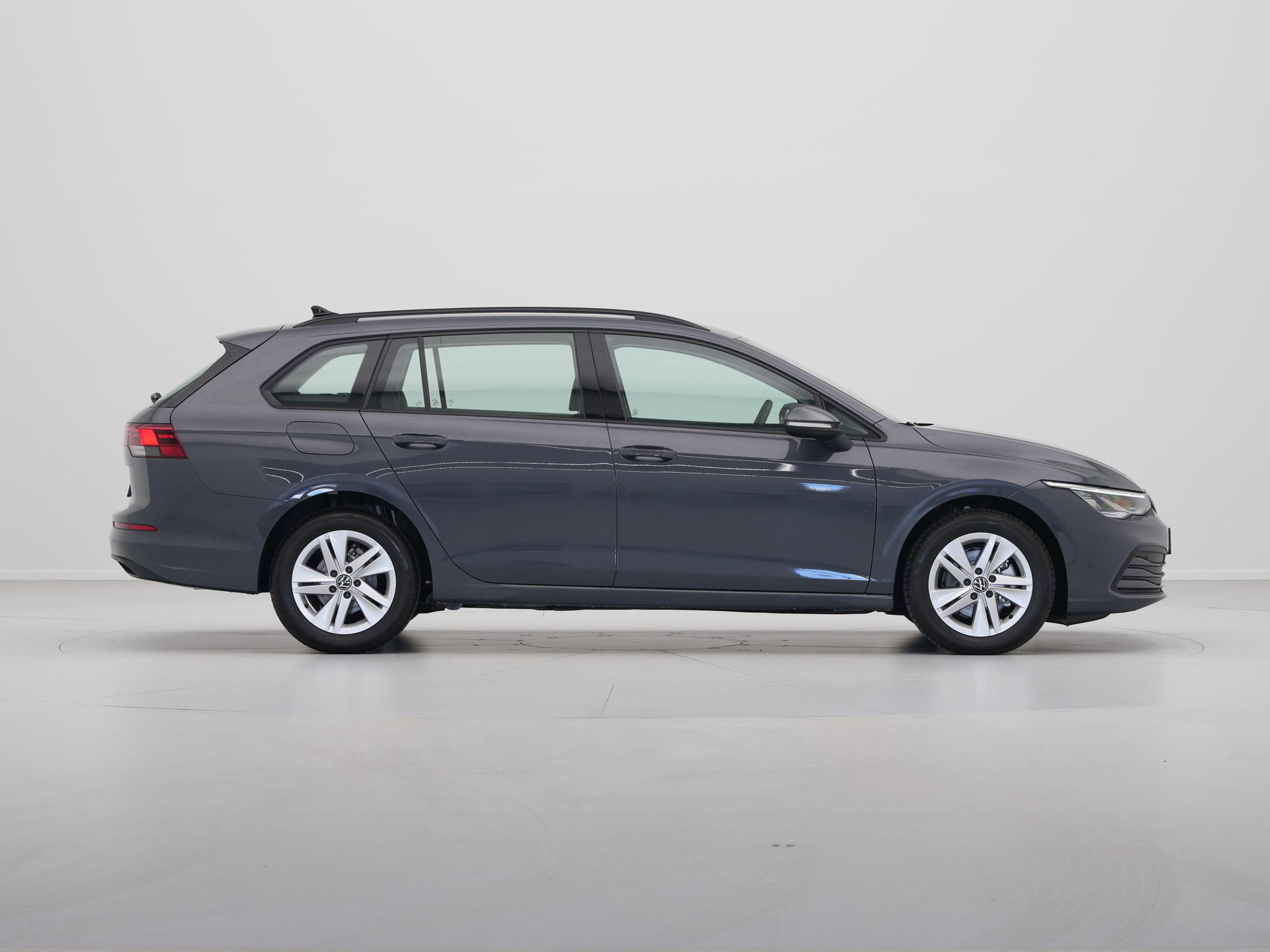 Volkswagen - GOLF Variant 1.5 eTSI 130 7DSG Life Business - 2024