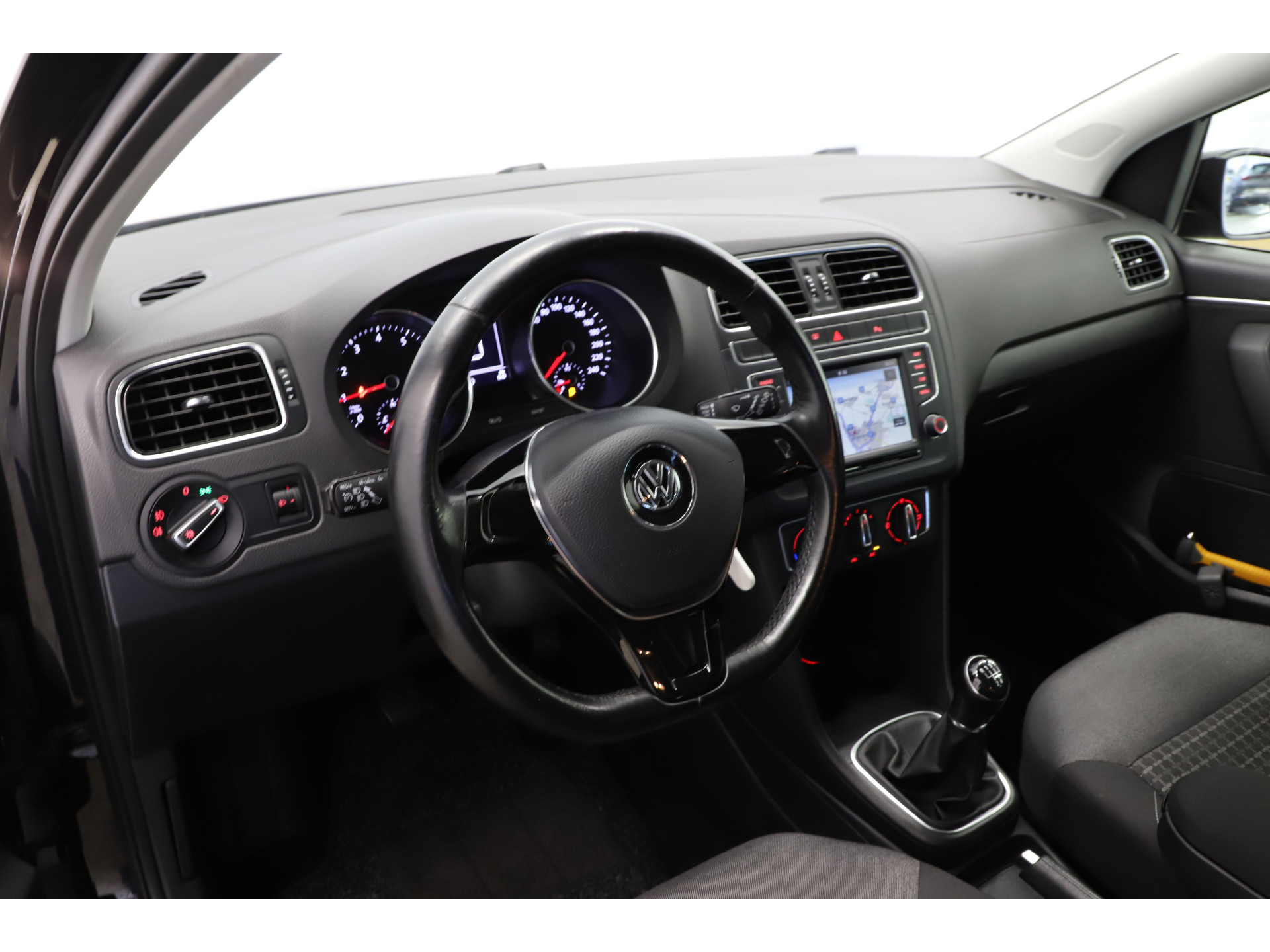 Volkswagen - Polo 1.2 TSI 90pk Comfortline - 2017