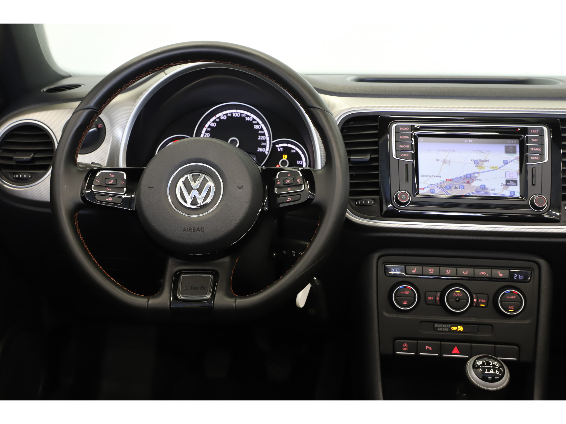 Volkswagen - Beetle Cabriolet 1.2 TSI 105pk Exclusive Series - 2016